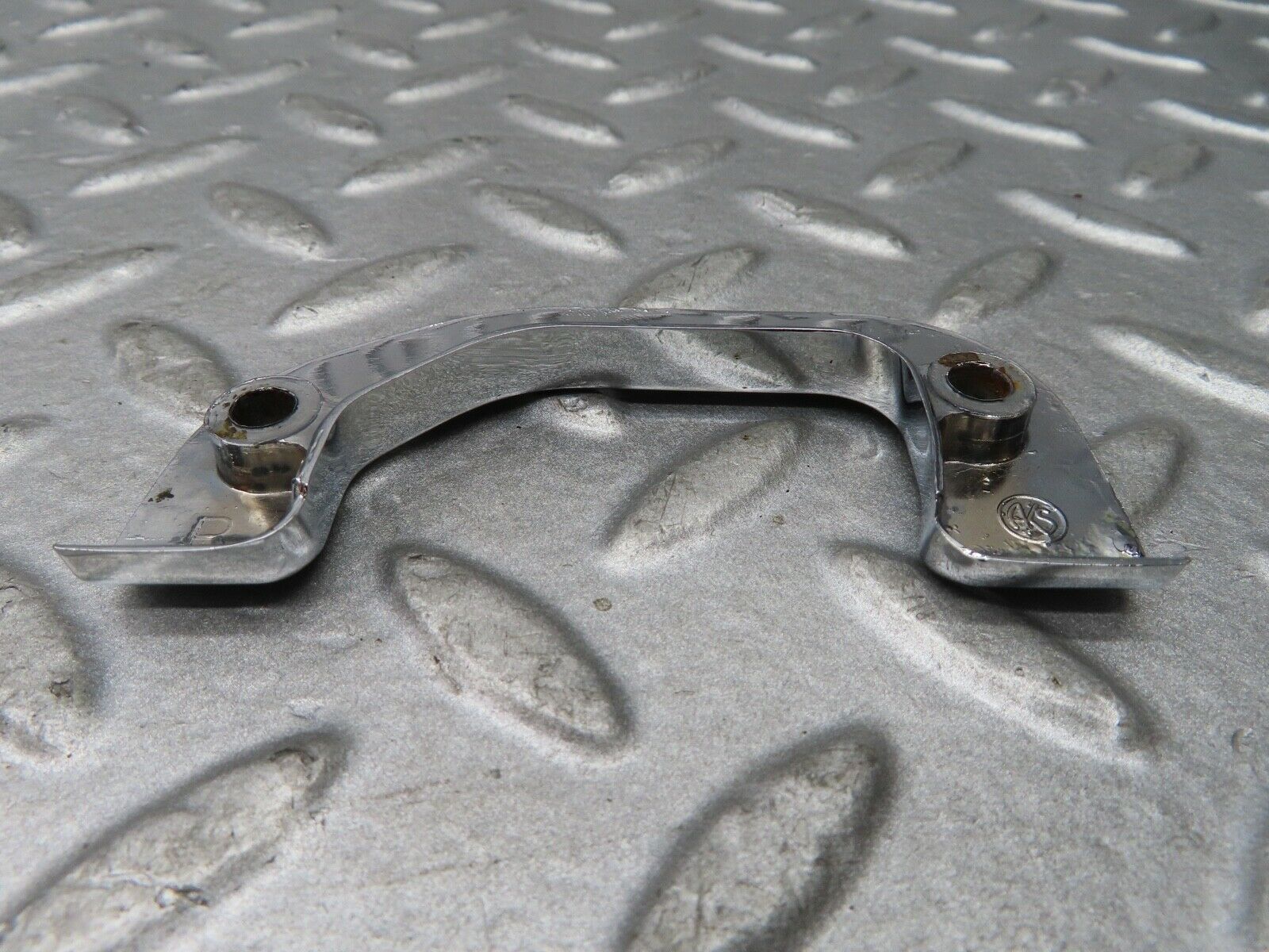 17545 Mercedes-Benz W116 450SEL Right Door Interior Chrome Latch Trim