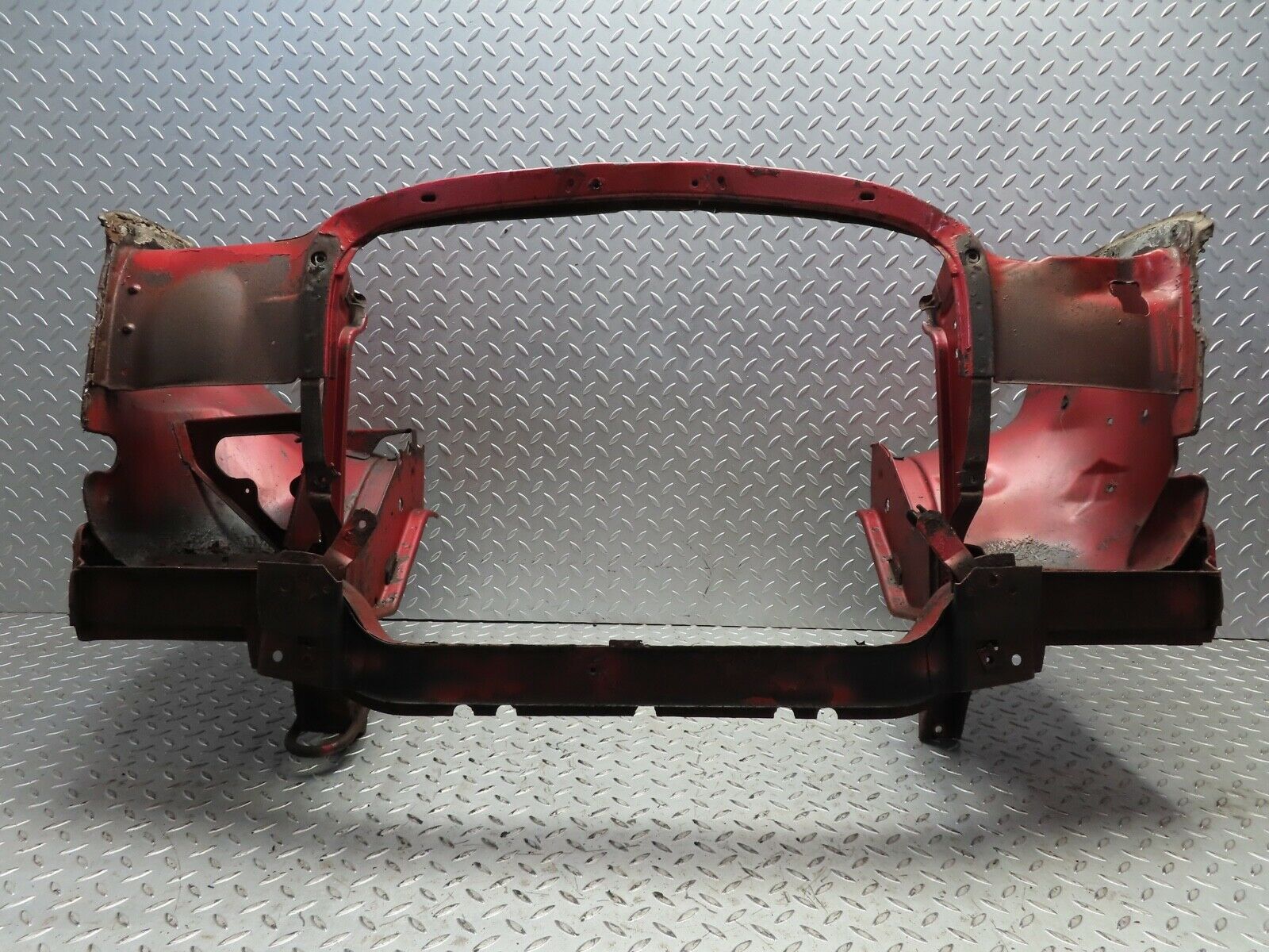 20452 Mercedes-Benz W114 280CE Coupe Front Panel