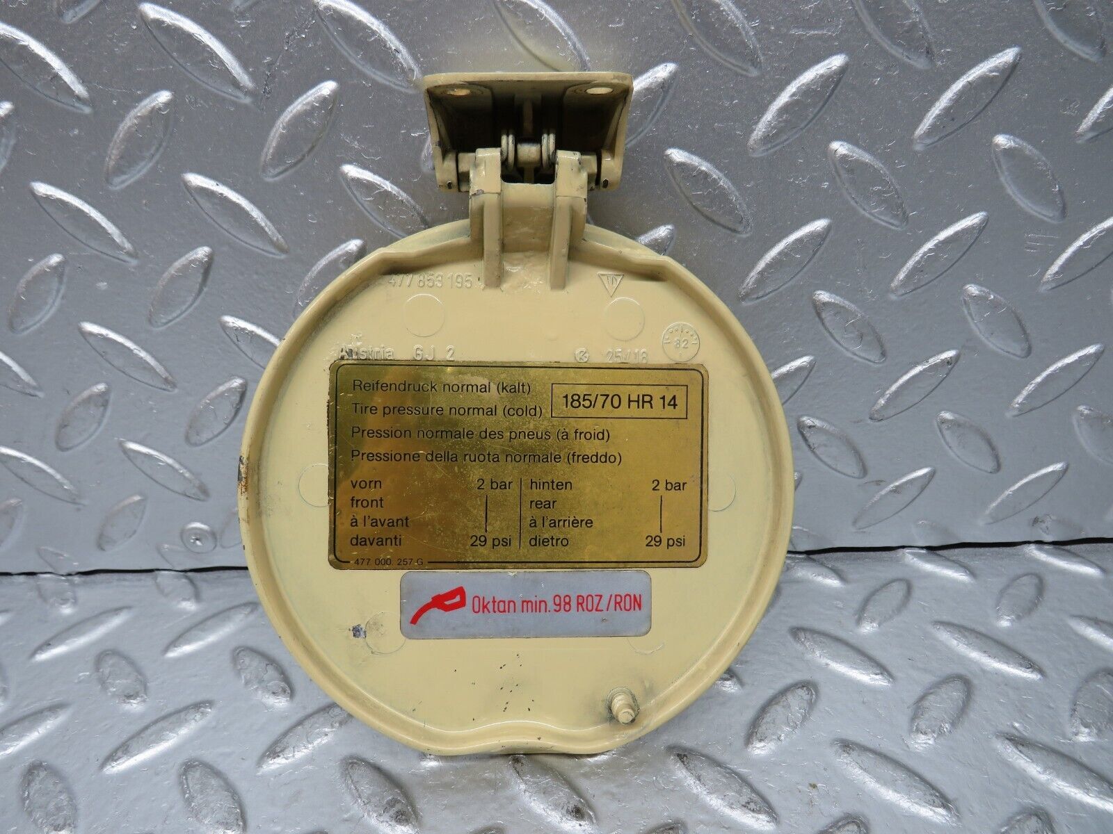 30066 Porsche 924 Fuel Tank Flap Cap 477853195