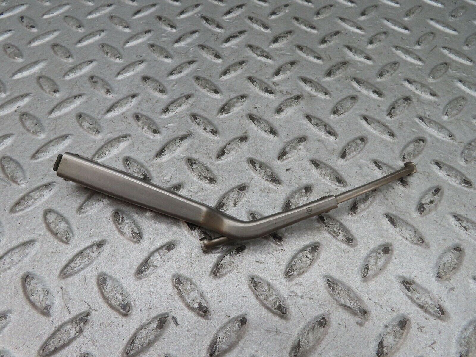 17875 Mercedes-Benz W116 450SEL Headlight Wiper Arm Right