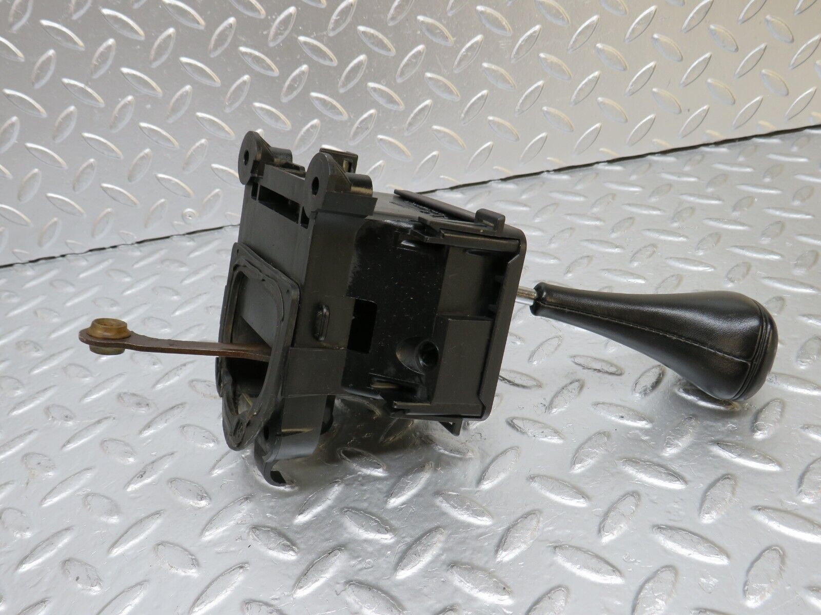 29314 Mercedes-Benz W124 230E Automatic Gear Shift Selector 1242670405