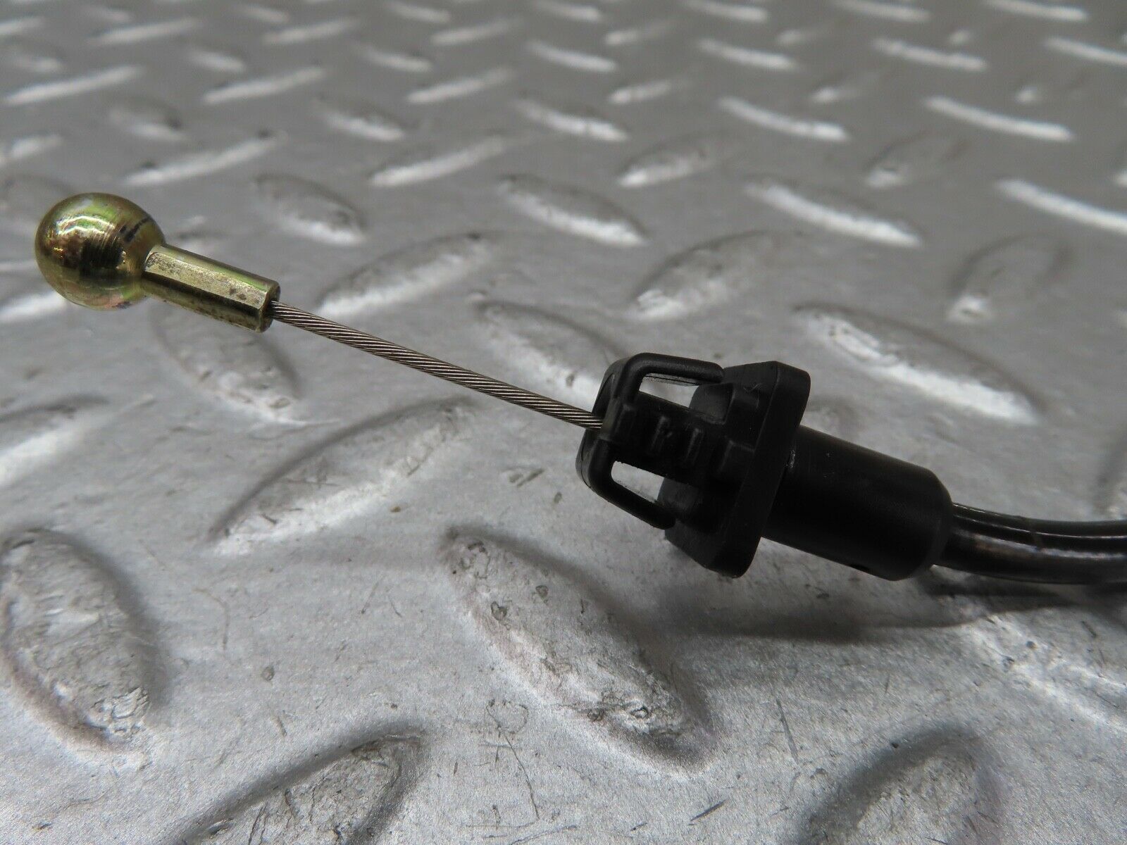 19525 Mercedes-Benz C140 CL420 Coupe Brake Control Cable 1402900685