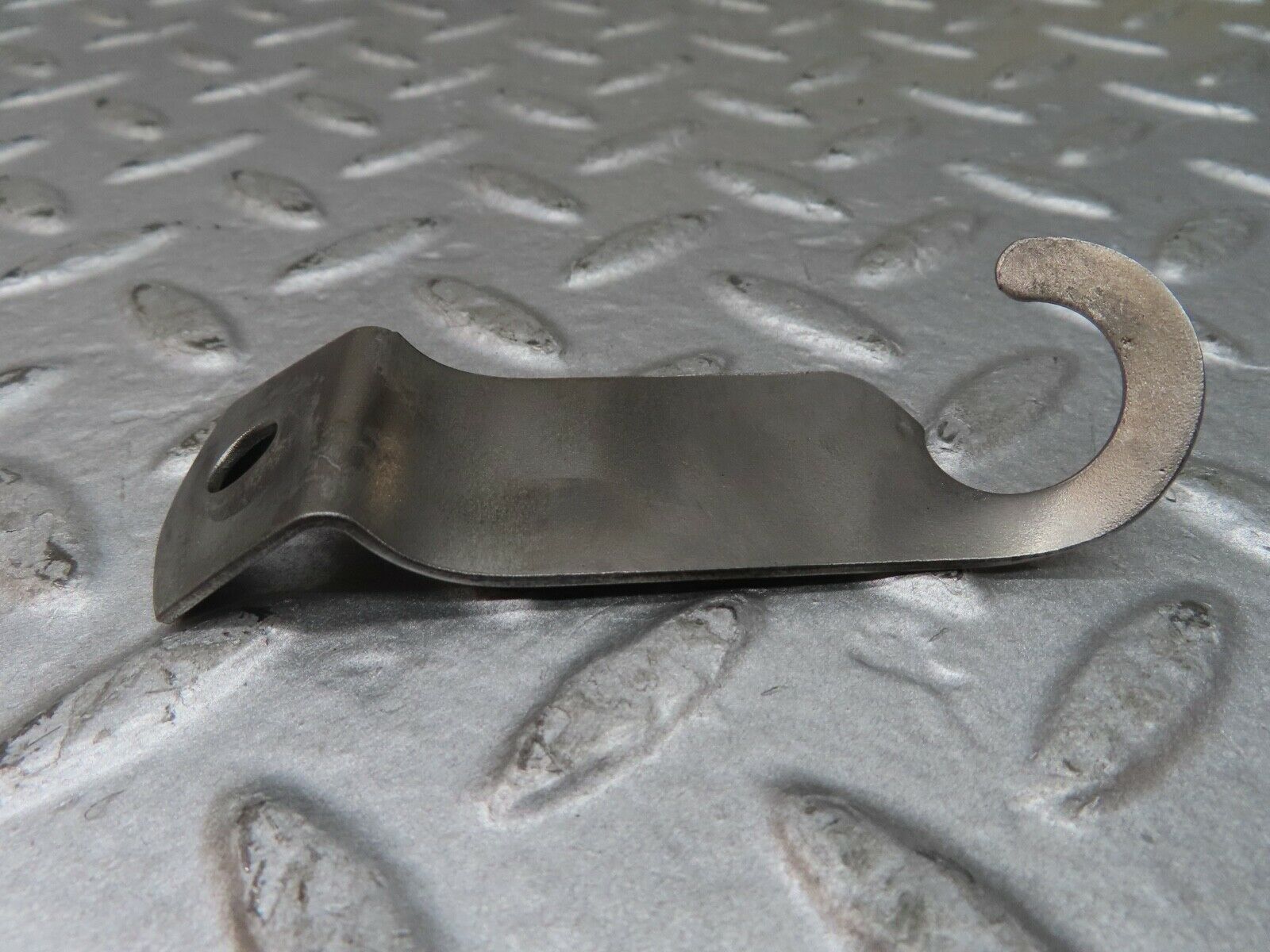 20415 Mercedes-Benz W114 280CE Coupe Brake Servo Vacuum Pipe