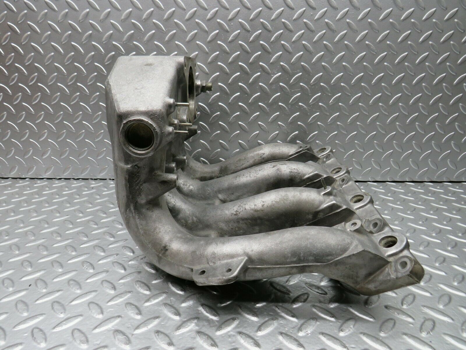 22439 Mercedes-Benz C124 E220 Coupe Intake Manifold 1111411201