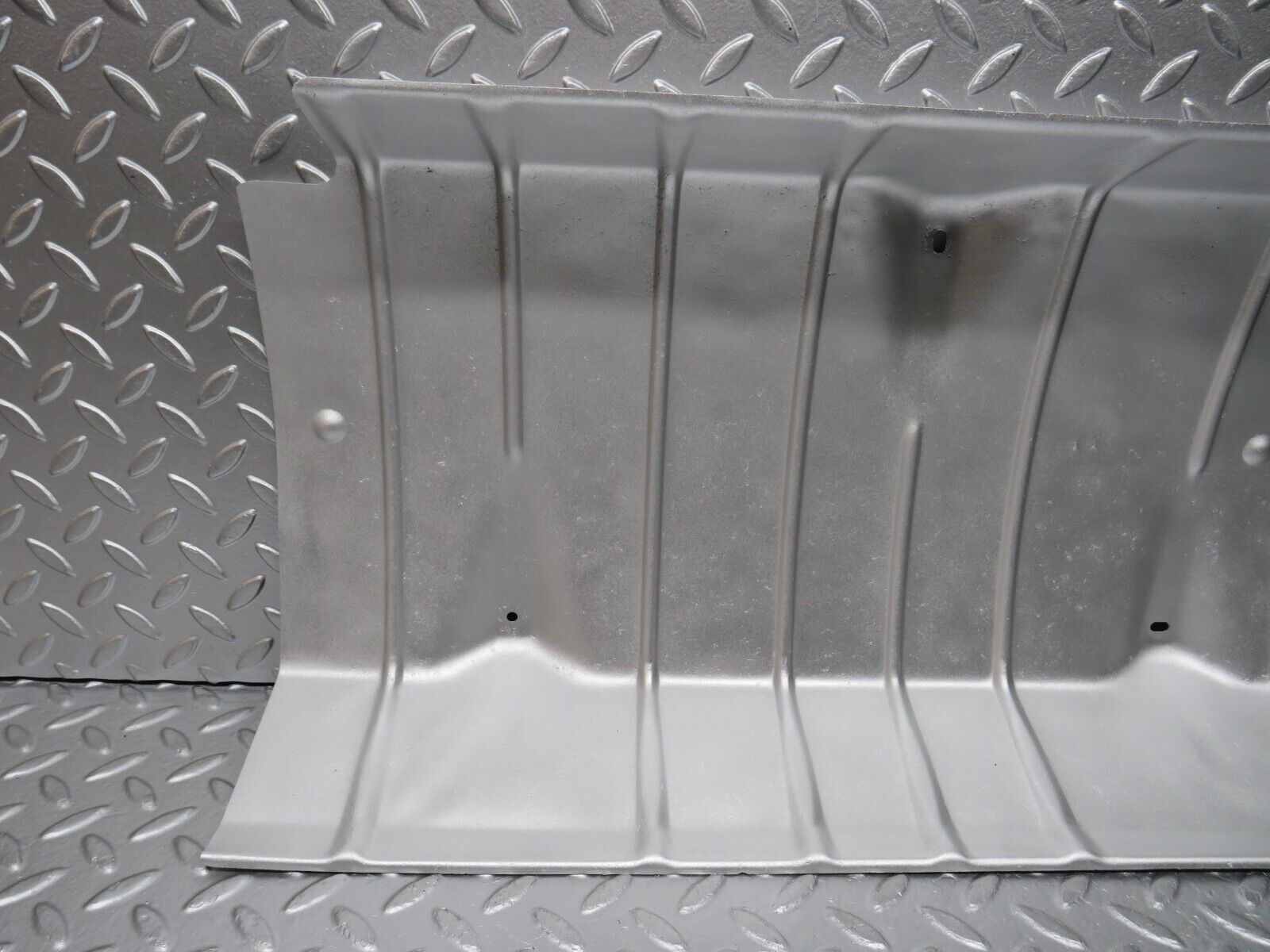 29235 Mercedes-Benz W124 230E Exhaust Heat Shield