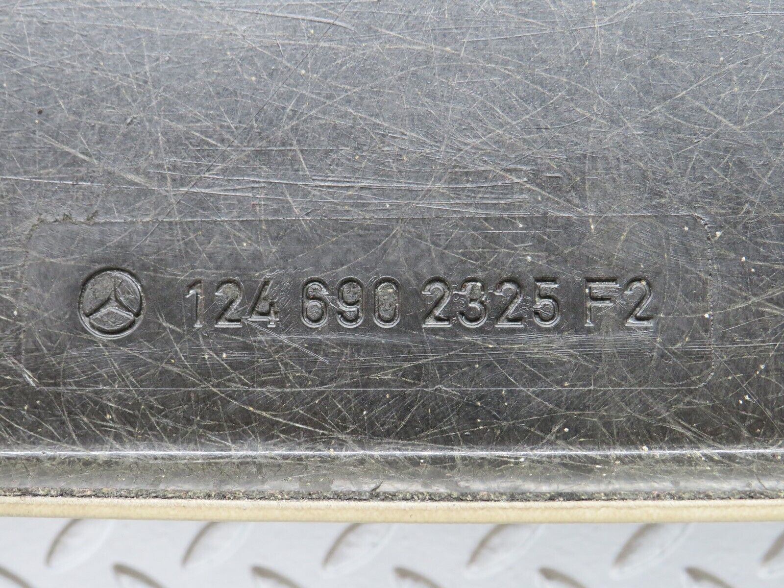 27531 Mercedes-Benz S124 300TE Headlining Roof Panel Rear Beige 1246902325