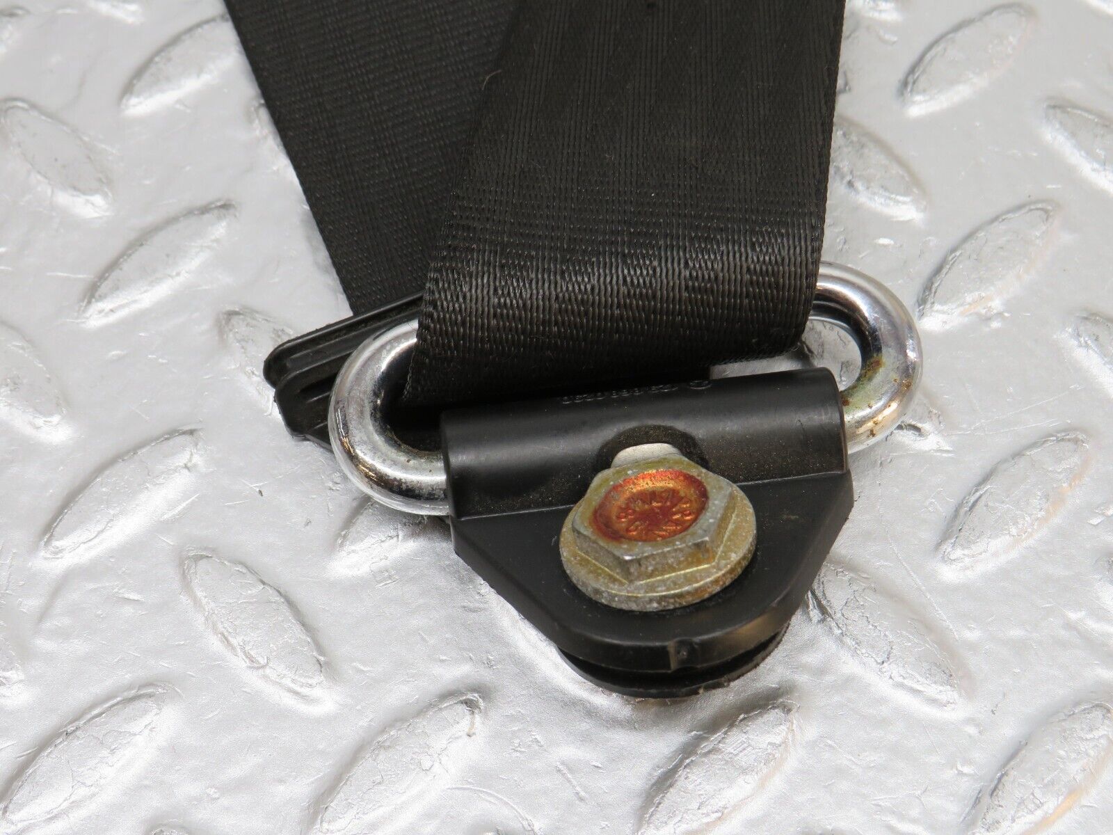 0599 Mercedes-BenzW123 230E Rear Left Seat Belt 1268608985