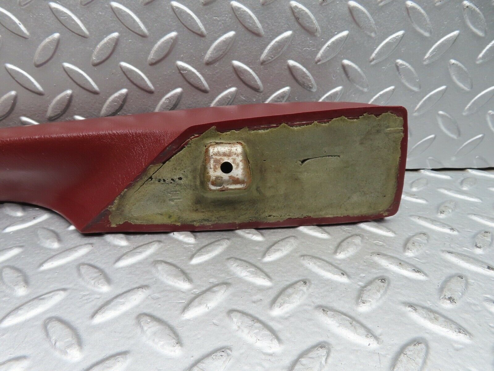 21416 Mercedes-Benz W126 300SE Front Left Interior Door Handle 1269700901