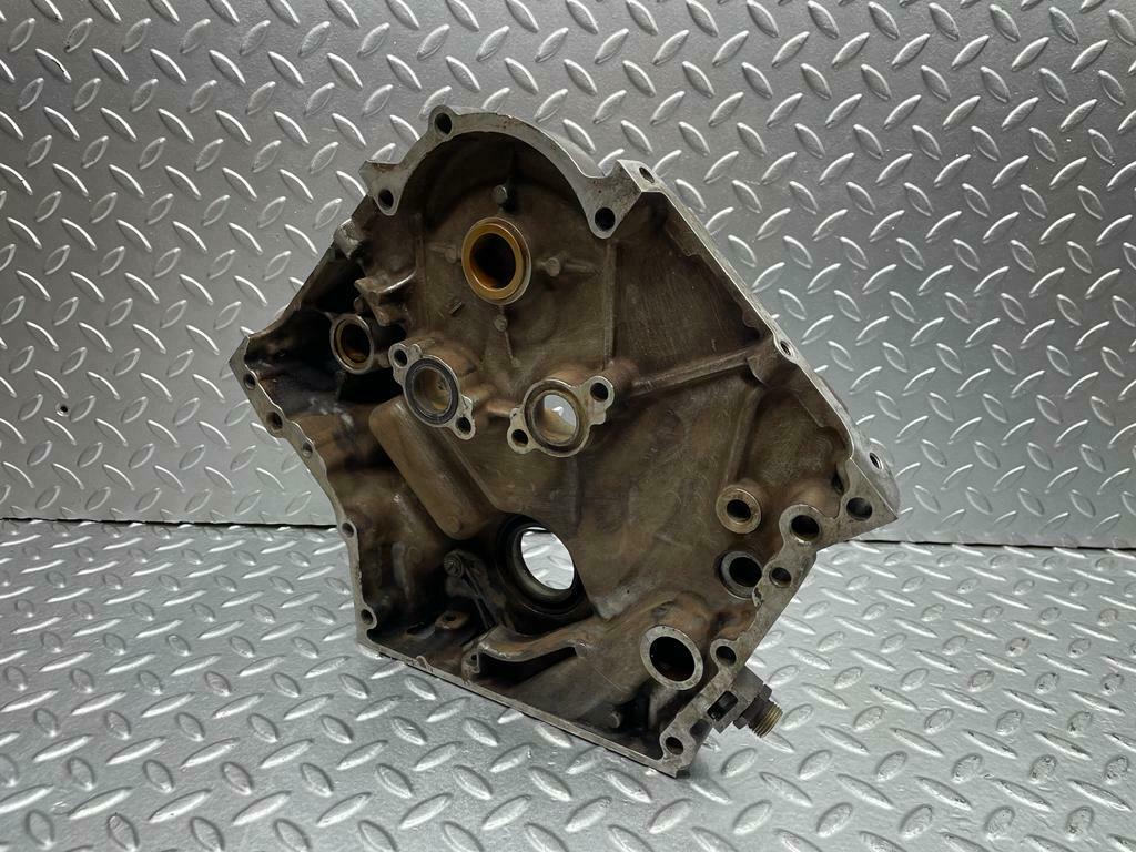 0245 Mercedes-Benz W116 350 SE Timing Cover 1160151701