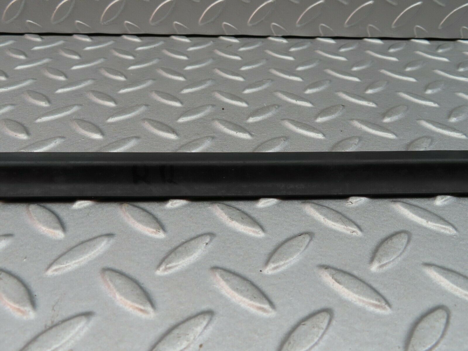 5988 Mercedes-Benz W123 200 Door Seal Rubber Trim Rear Right