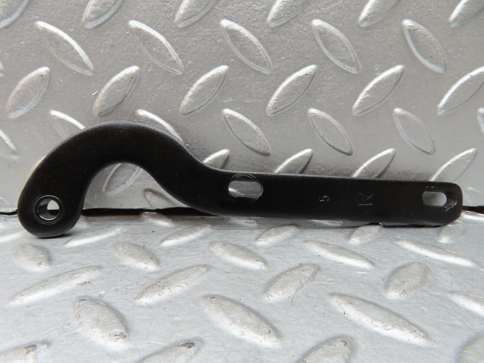 20373 Mercedes-Benz W114 280CE Coupe Bonnet Hinge Right Side