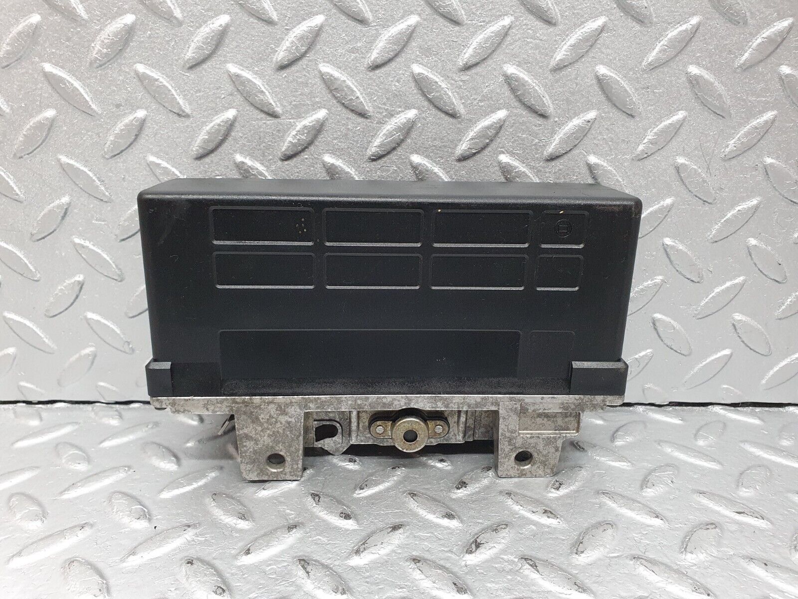 41084 Mercedes-Benz W126 300SE ABS Control Unit Bosch 0055452132 0265101018