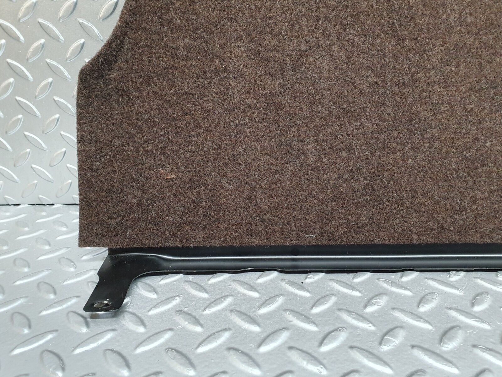 41066 Mercedes-Benz W126 300SE Fuel Tank Cover Plate