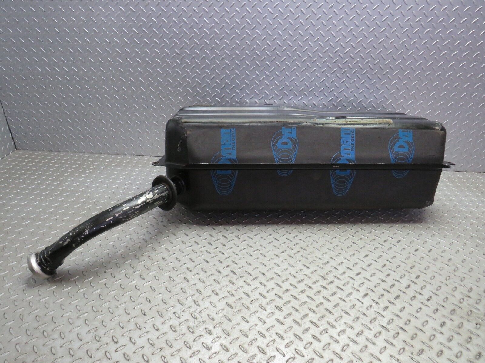 38021 Mercedes-Benz A124 320E Cabriolet Fuel Tank