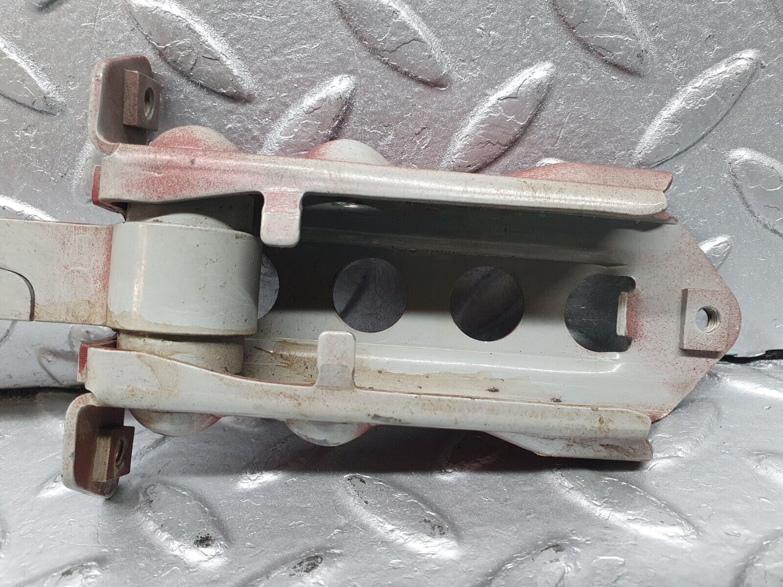 41077 Mercedes-Benz W126 300SE Door Safety Check Strap Rear