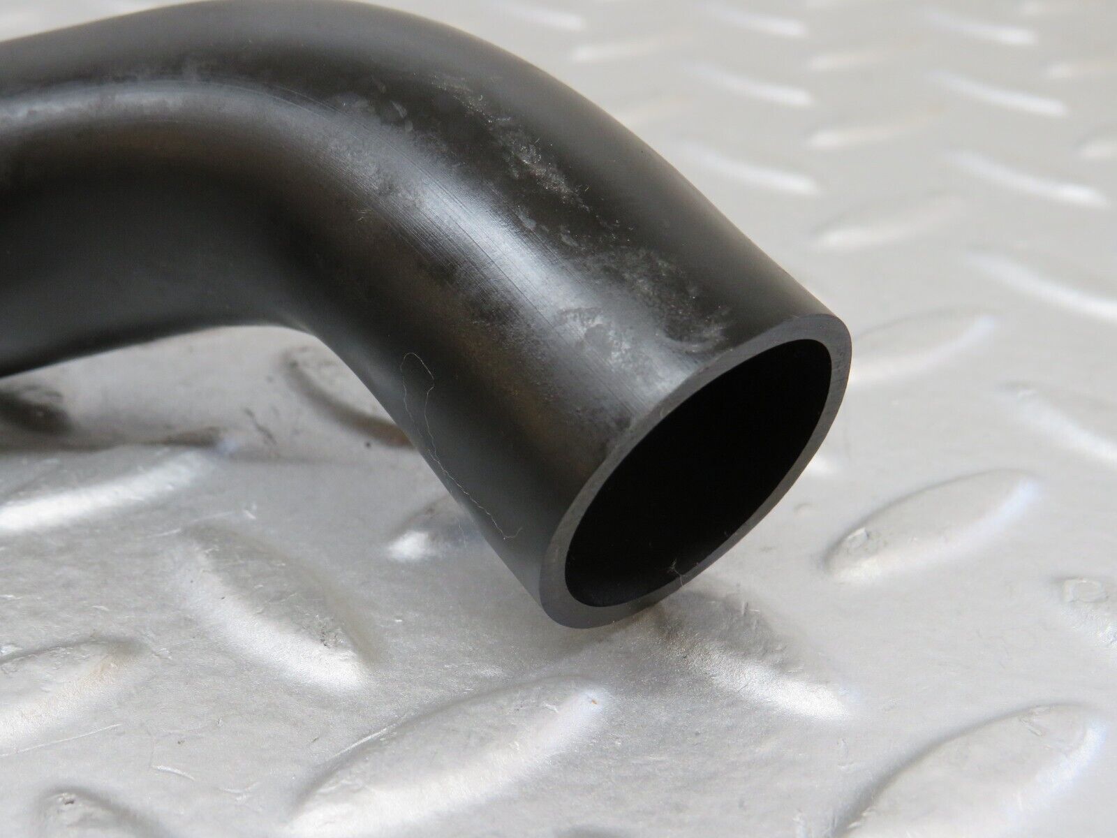 36523 Mercedes-Benz W201 190E 2.0L Water Drain Rubber Hose Pipe 2016280094