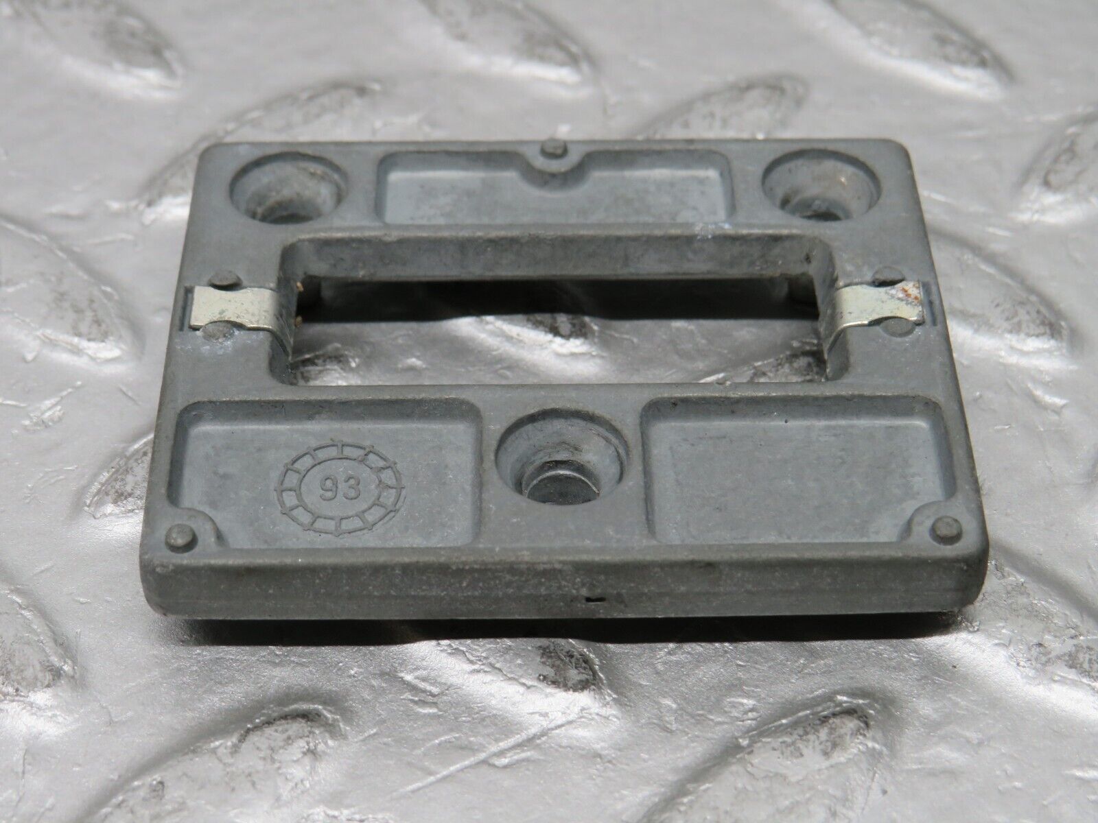 37843 Mercedes-Benz A124 320E Cabriolet Rear View Mirror Bracket 1298110111