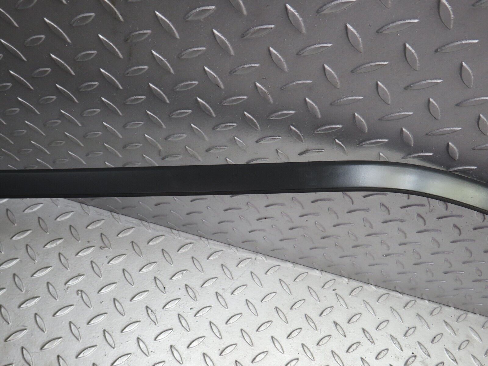 34237 Mercedes-Benz W124 260E Roof Chrome Trim Left Side 1246900397