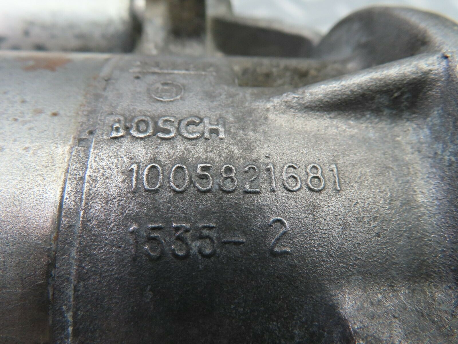6809 Mercedes-Benz S124 E220 Wagon Starter Motor Bosch 1005821681
