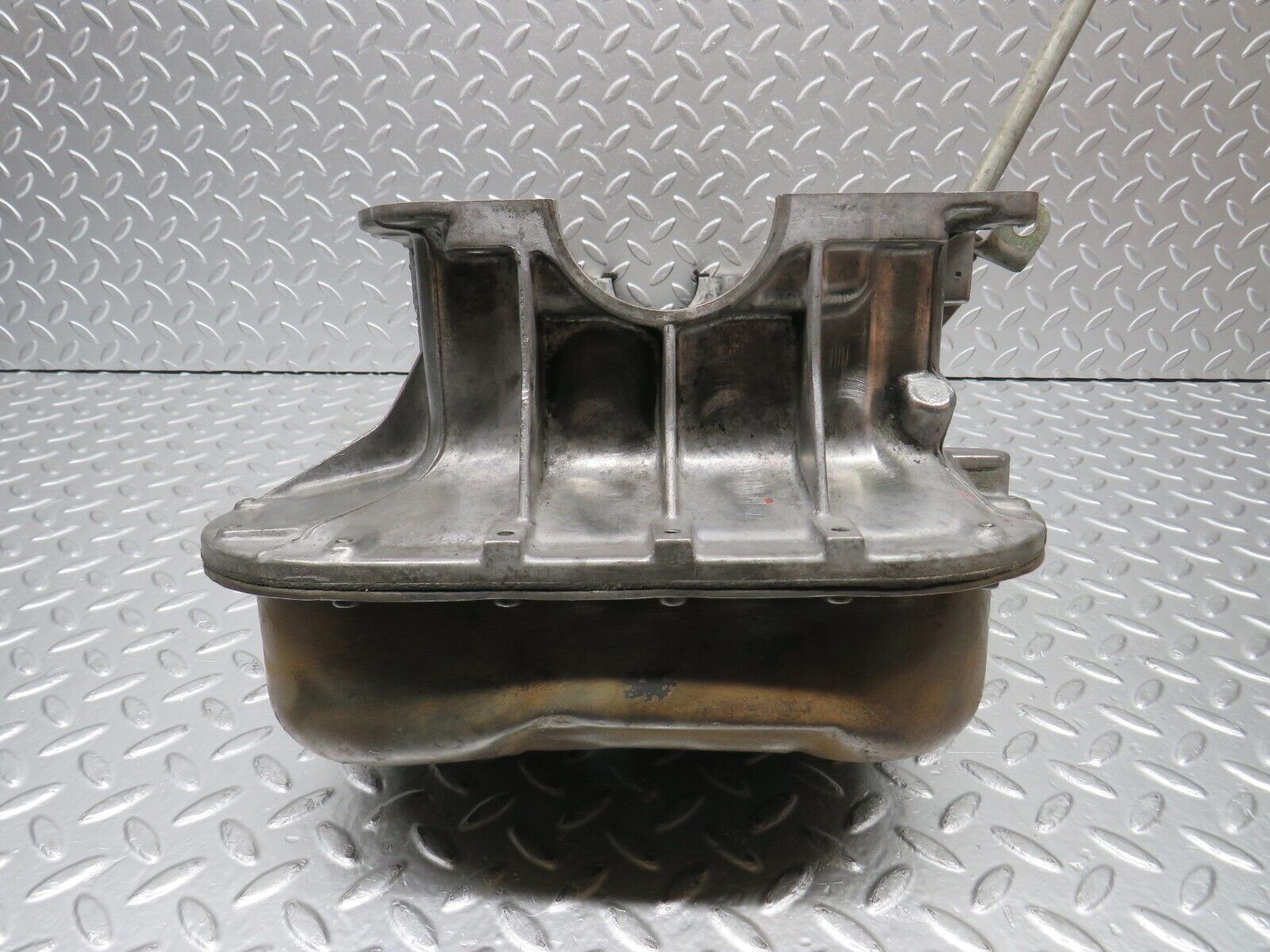 31169 Mercedes-Benz W123 200D Oil Pan Oil Sump 1150141402