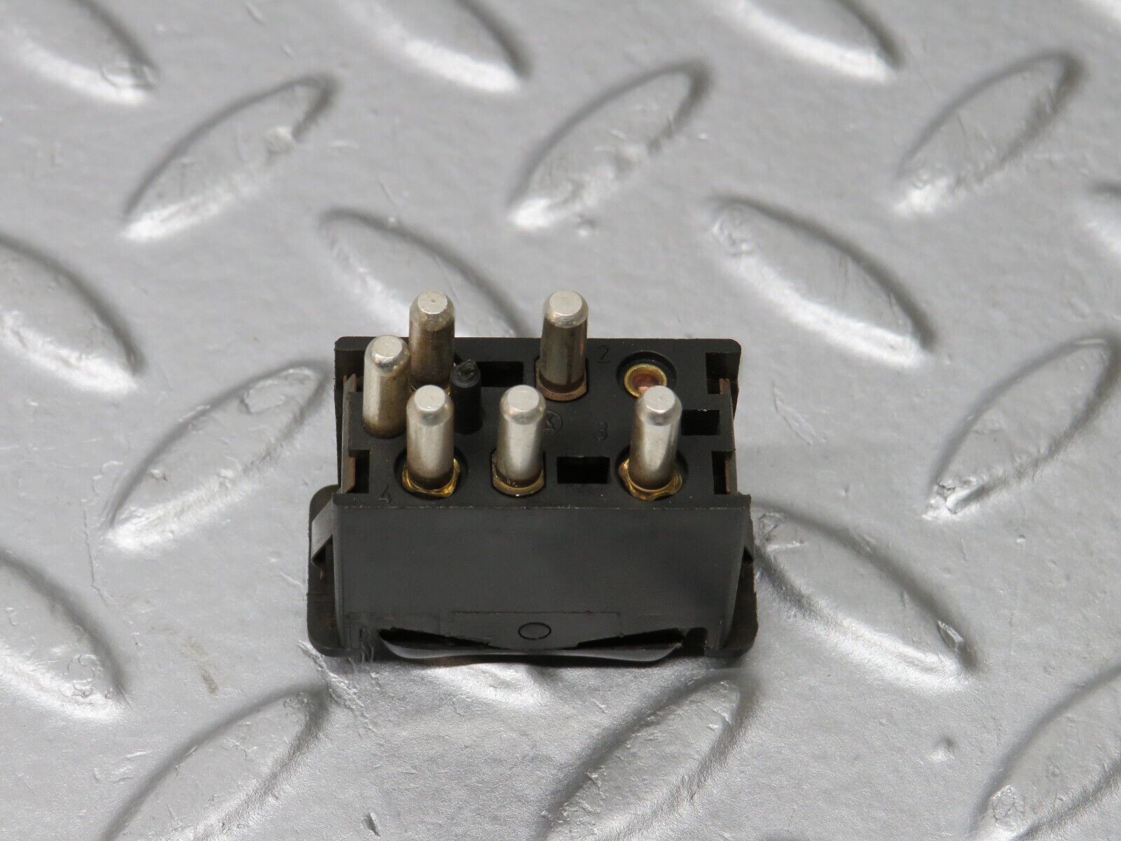 38960 Mercedes-Benz W201 190E 2.6L Rear Electric Window Switch 1268206310