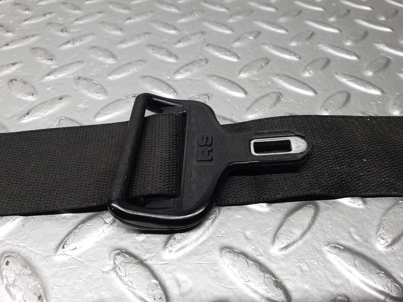41269 Mercedes-Benz W126 300SE Front Left Seat Belt With Buckle 1268603986