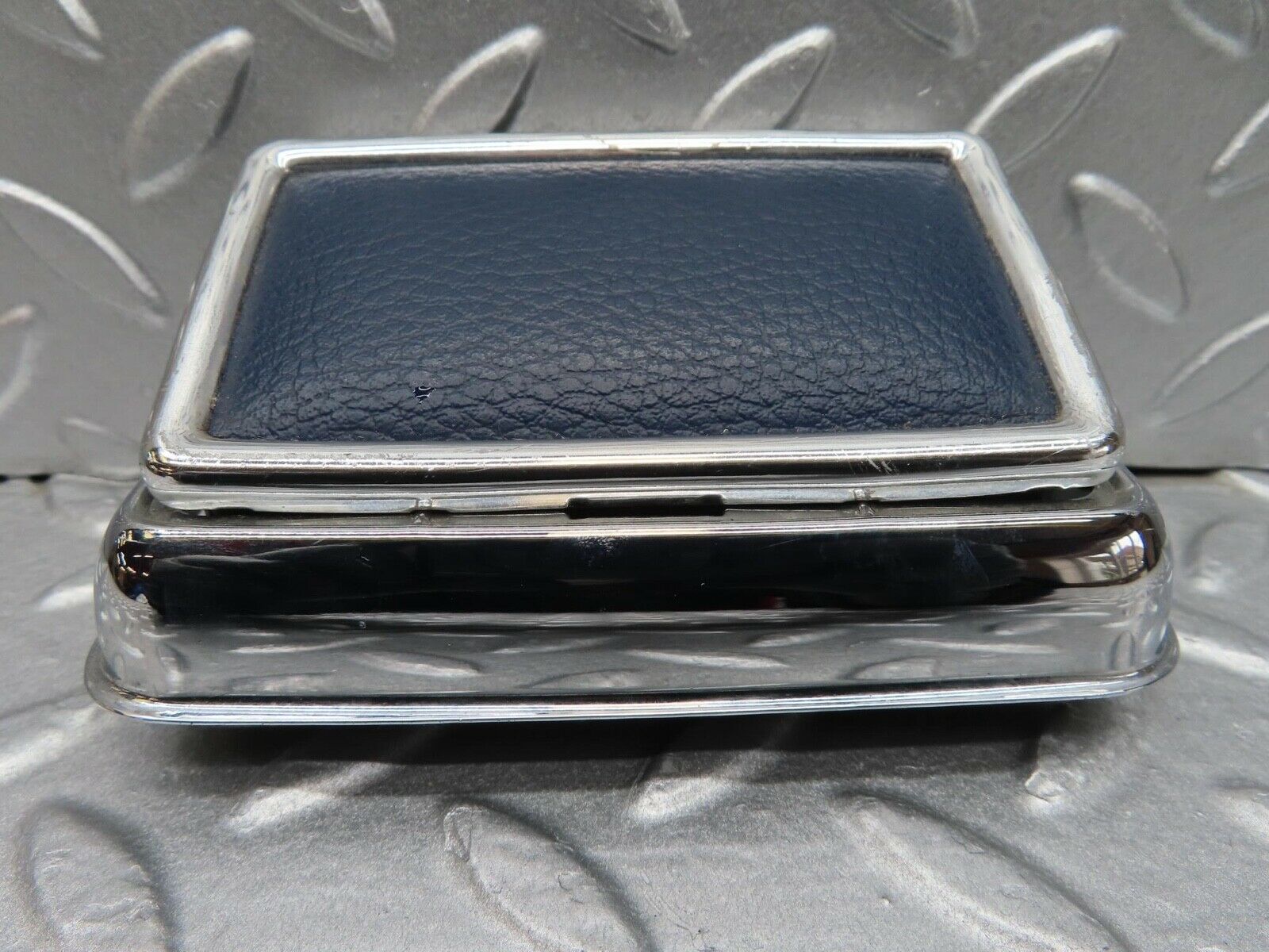 13973 Mercedes-Benz C107 280SLC Rear Ashtray Blue