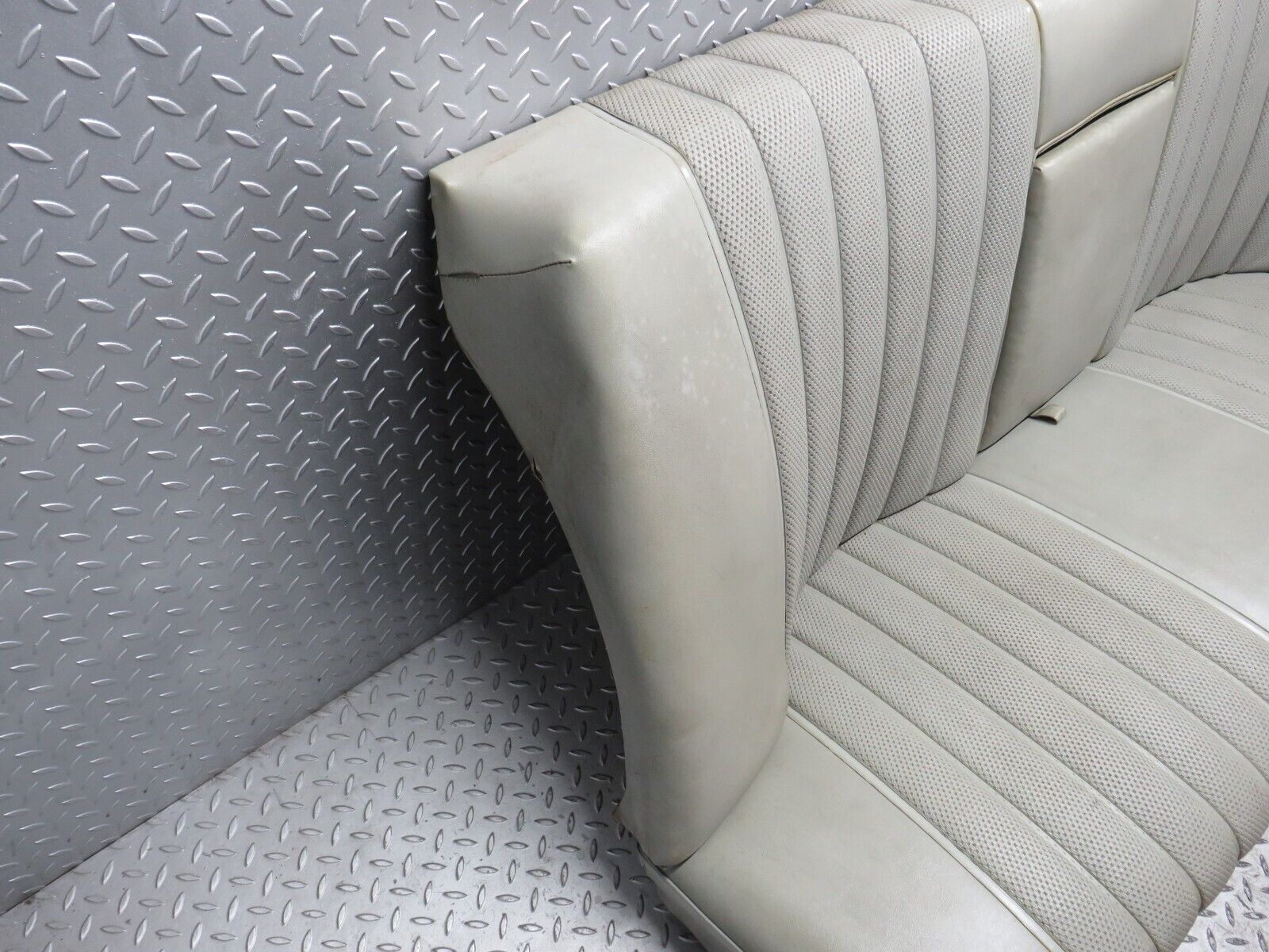 40512 Mercedes-Benz W110 230 Rear Seat Leather Beige