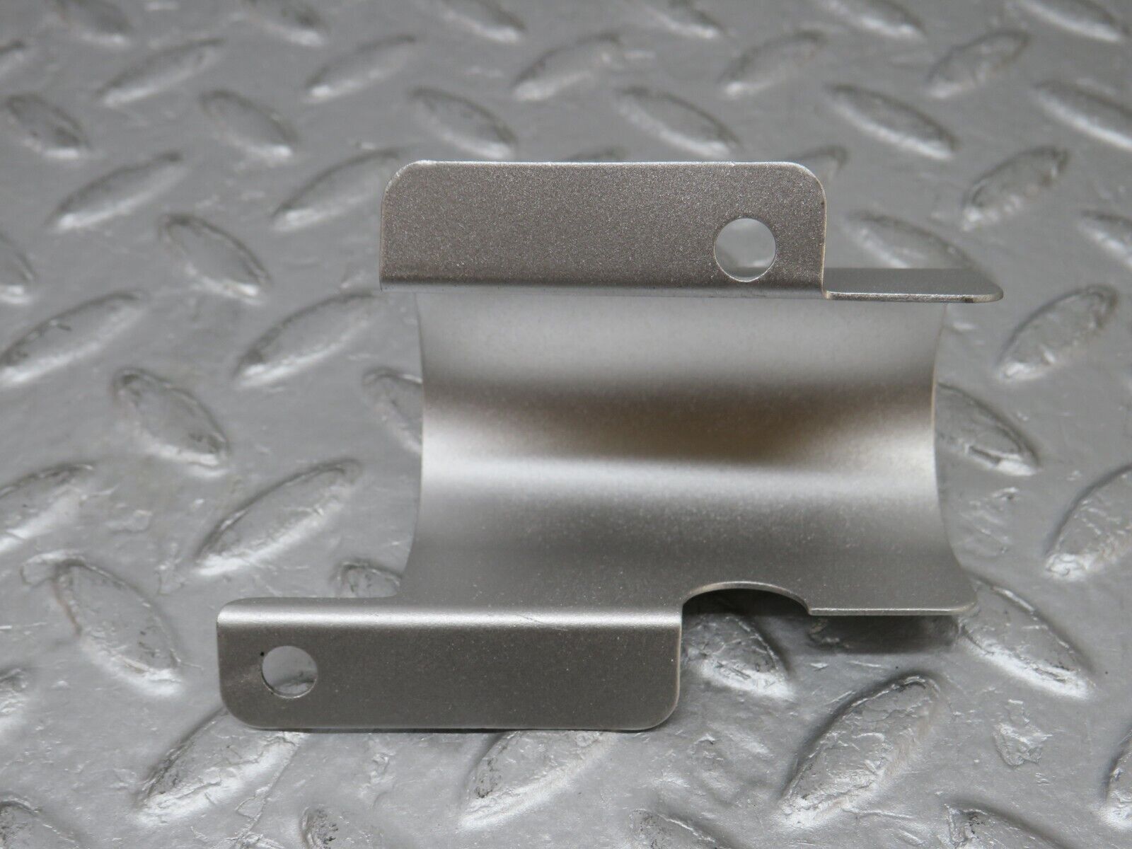 37558 Mercedes-Benz W109 300SEL Cable Wire Heat Shield