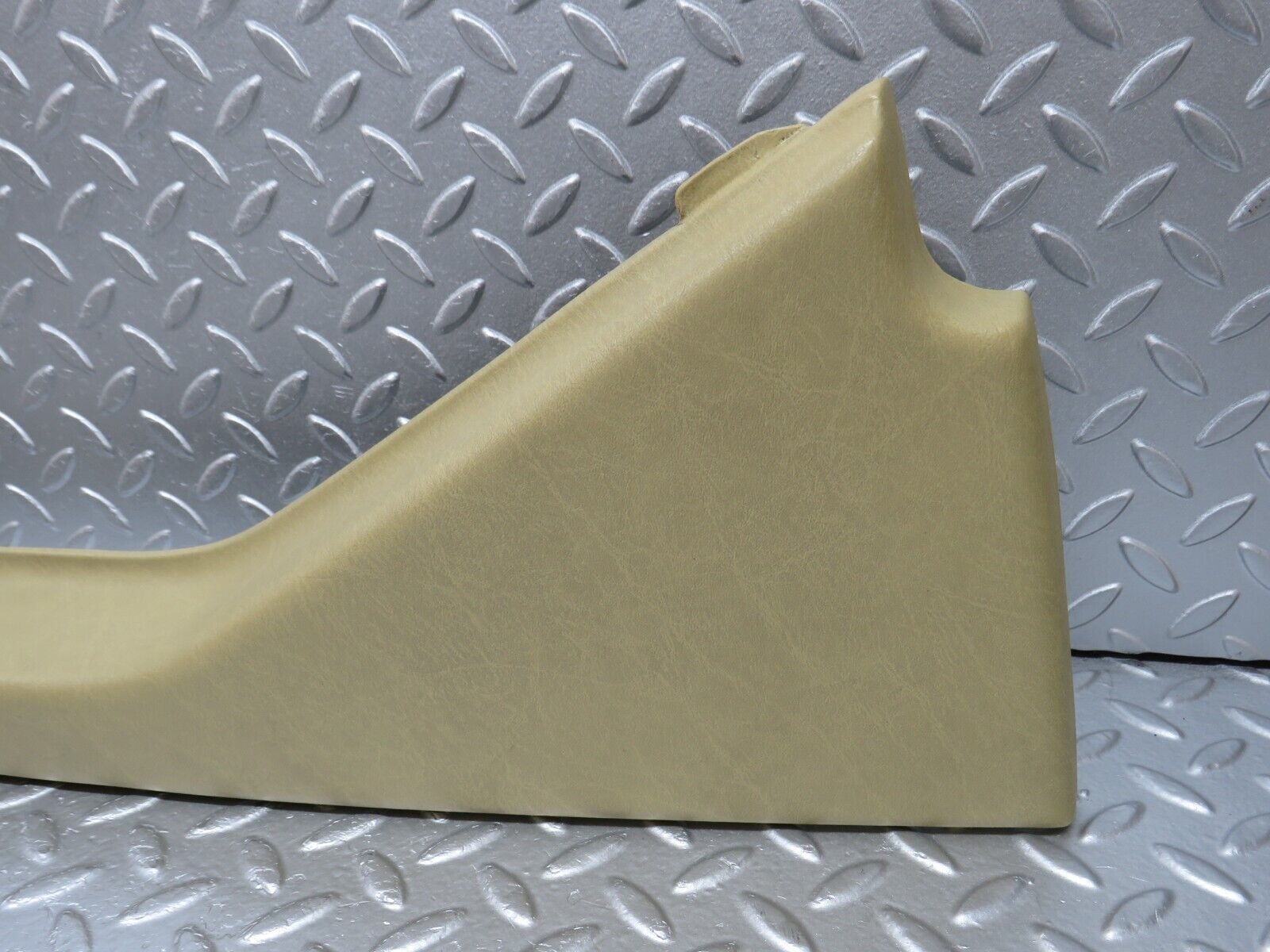 34287 Mercedes-Benz C126 380SEC Coupe Right Door Handle Arm Rest