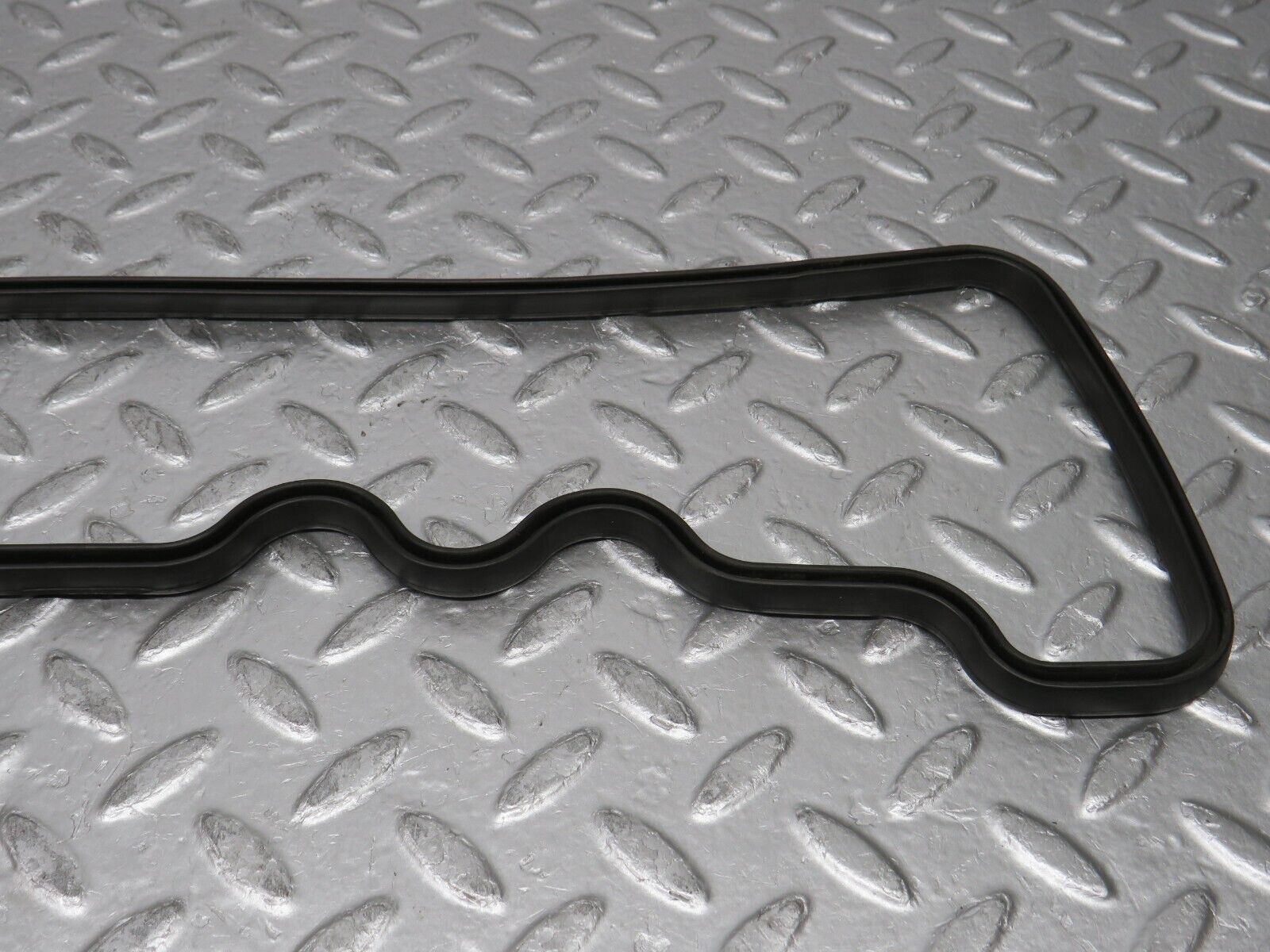 0109 Mercedes-Benz W116 350SE Valve Cover Gasket 1160161321