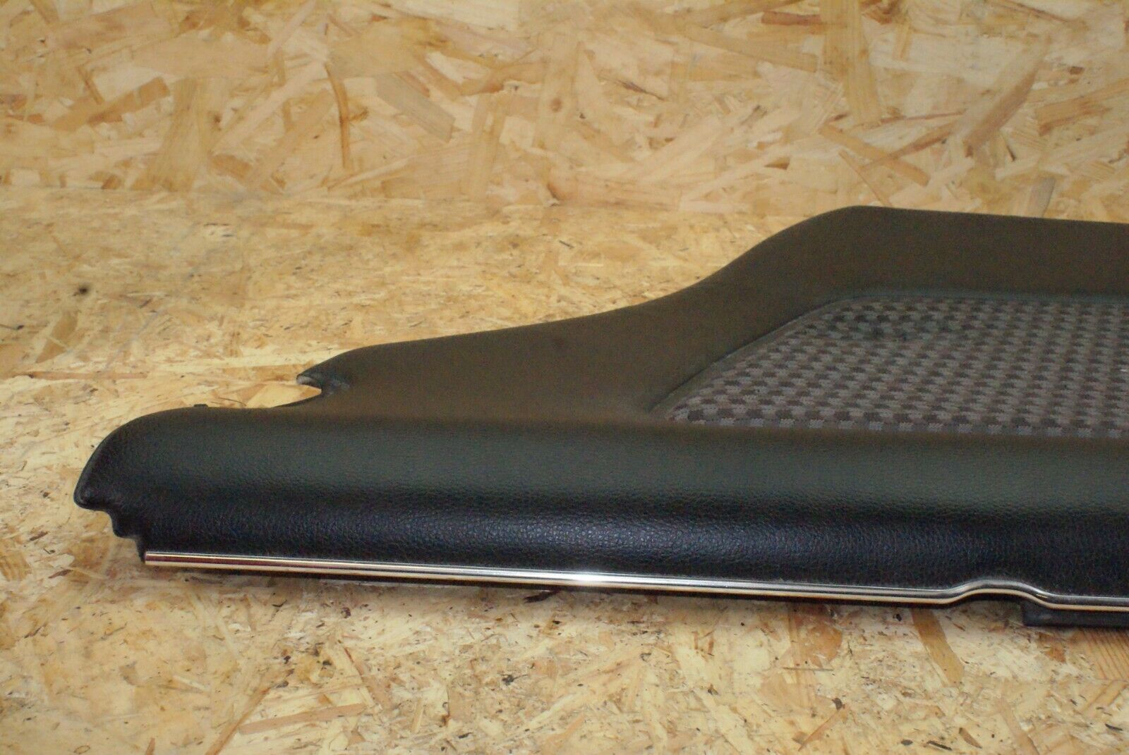 2331 Mercedes-Benz W123 280E Rear Right Door Card