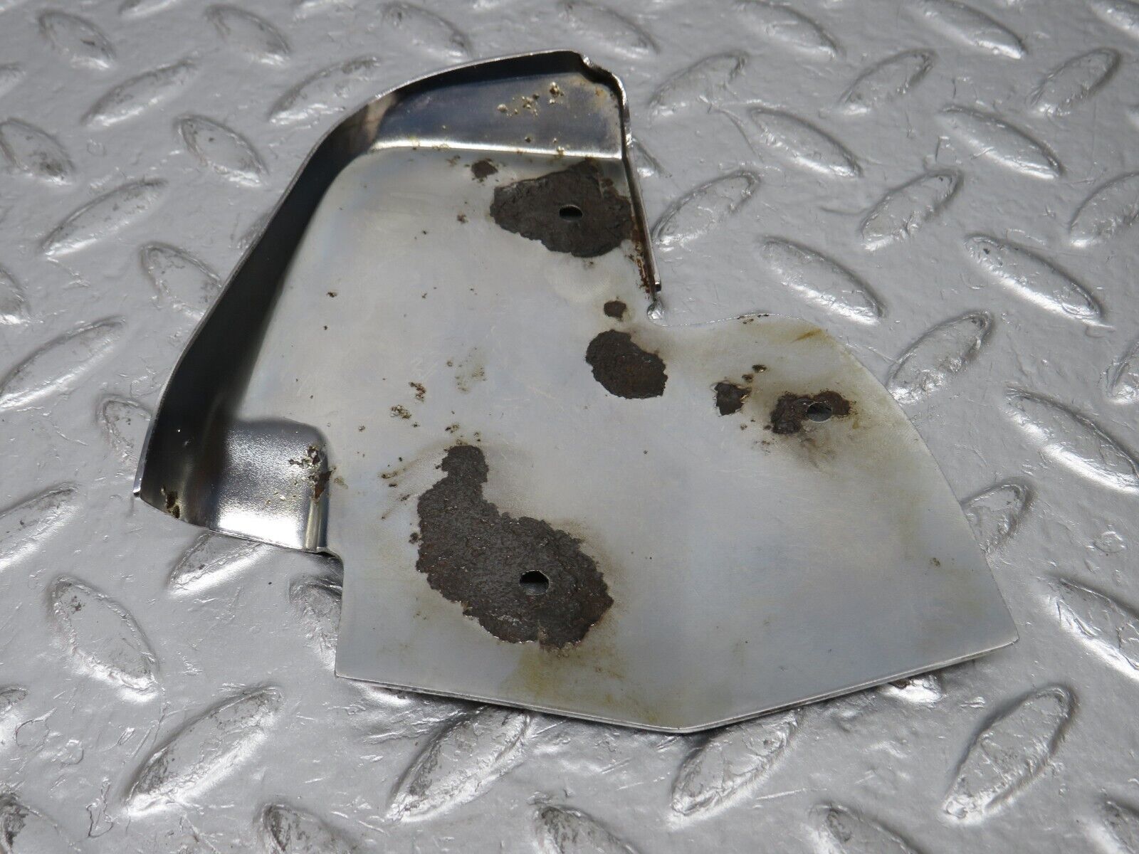 34358 Mercedes-Benz C126 380SEC Coupe Door Chrome Cover Left Side