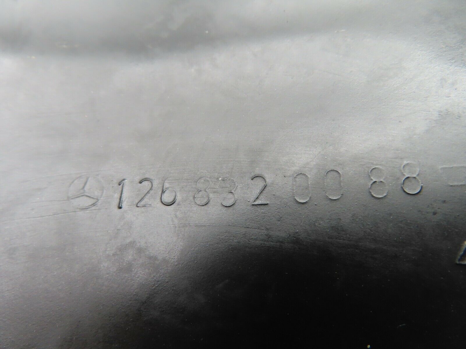 21668 Mercedes-Benz W126 300SE Heating Duct Rubber 1268320088