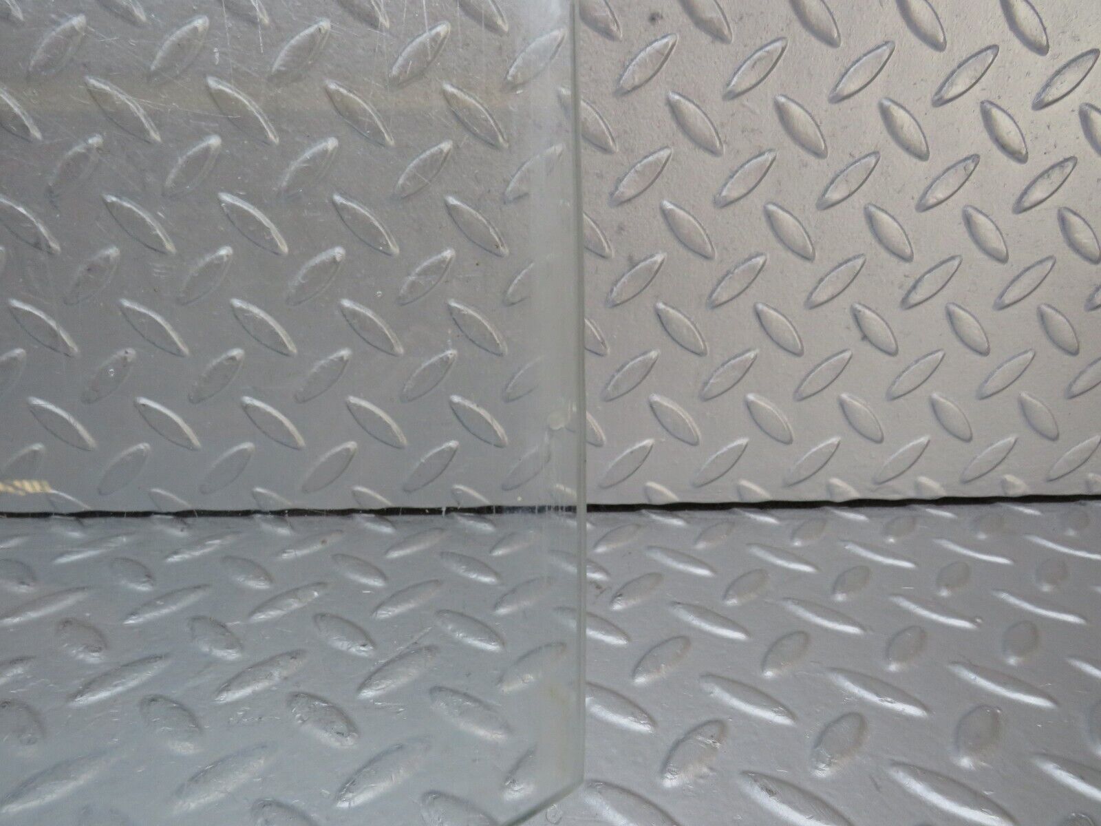 35791 Mercedes-Benz W108 Rear Right Door Window Glass