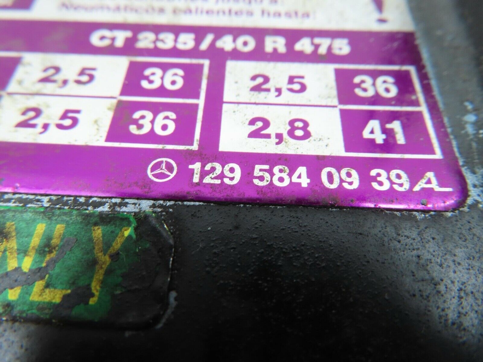 12001 Mercedes-Benz R129 300SL Coupe Fuel Tank Flap Cap 1295840939