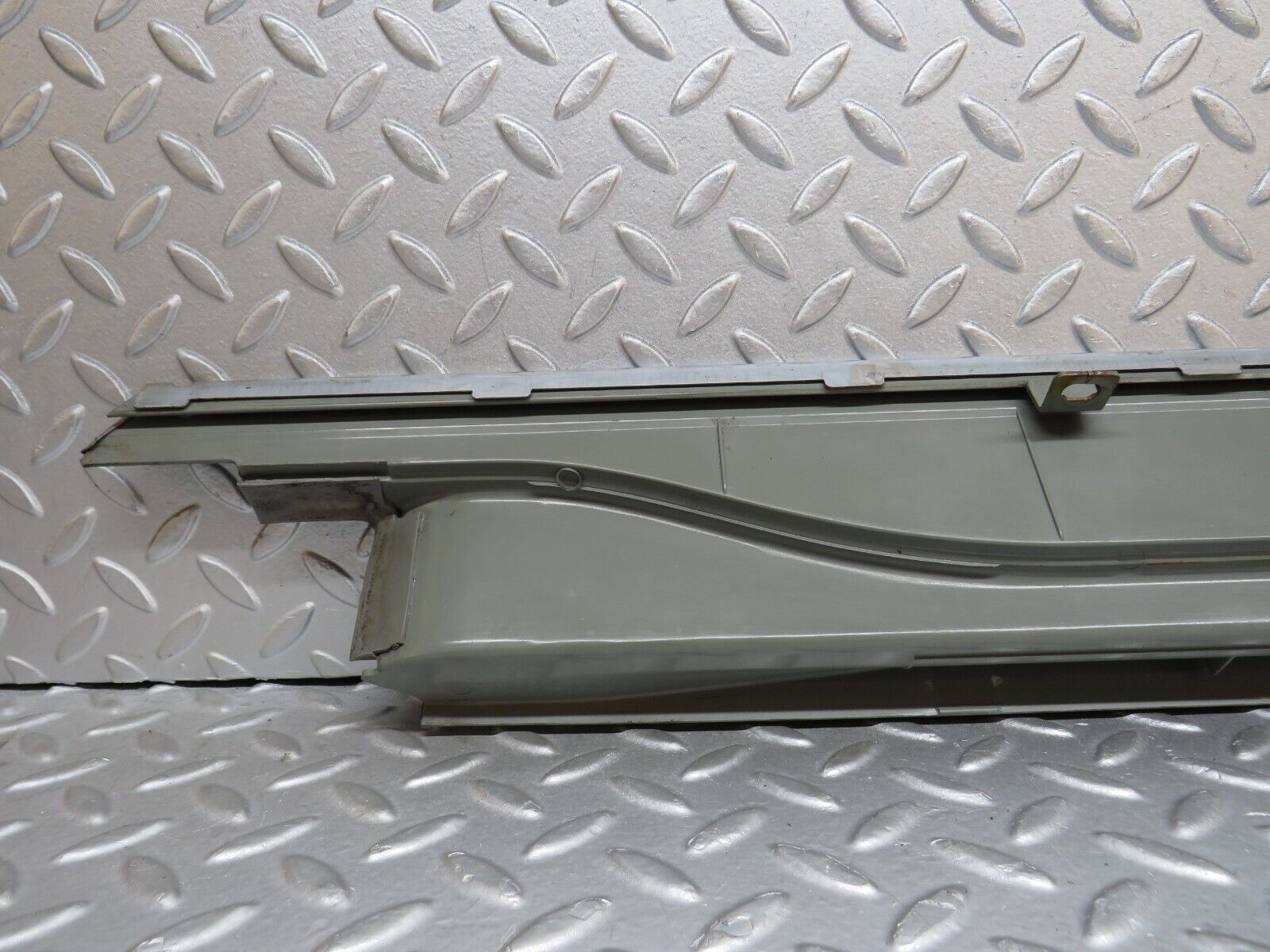 39521 Mercedes-Benz R129 320SL Coupe Left Door Sill Grey 1296800335