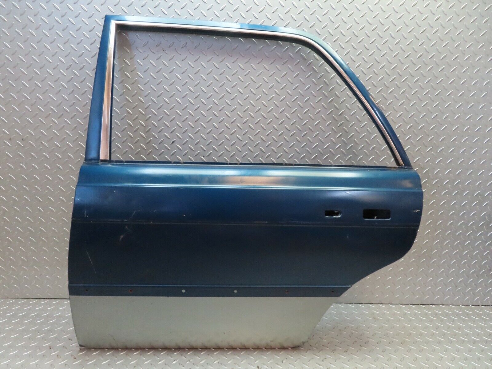 18811 Mercedes-Benz W116 Rear Left Door