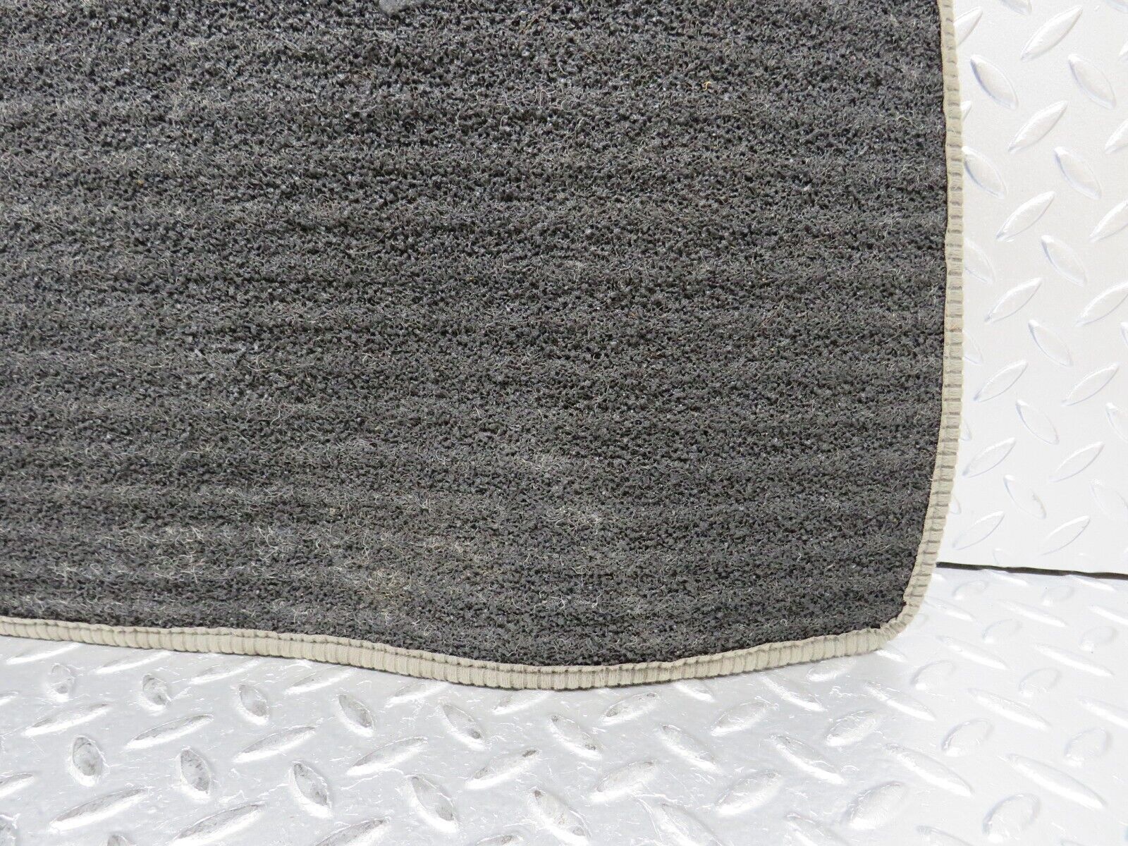 32333 Mercedes-Benz S124 300TE Wagon Front Left Passenger Carpet Mat Grey