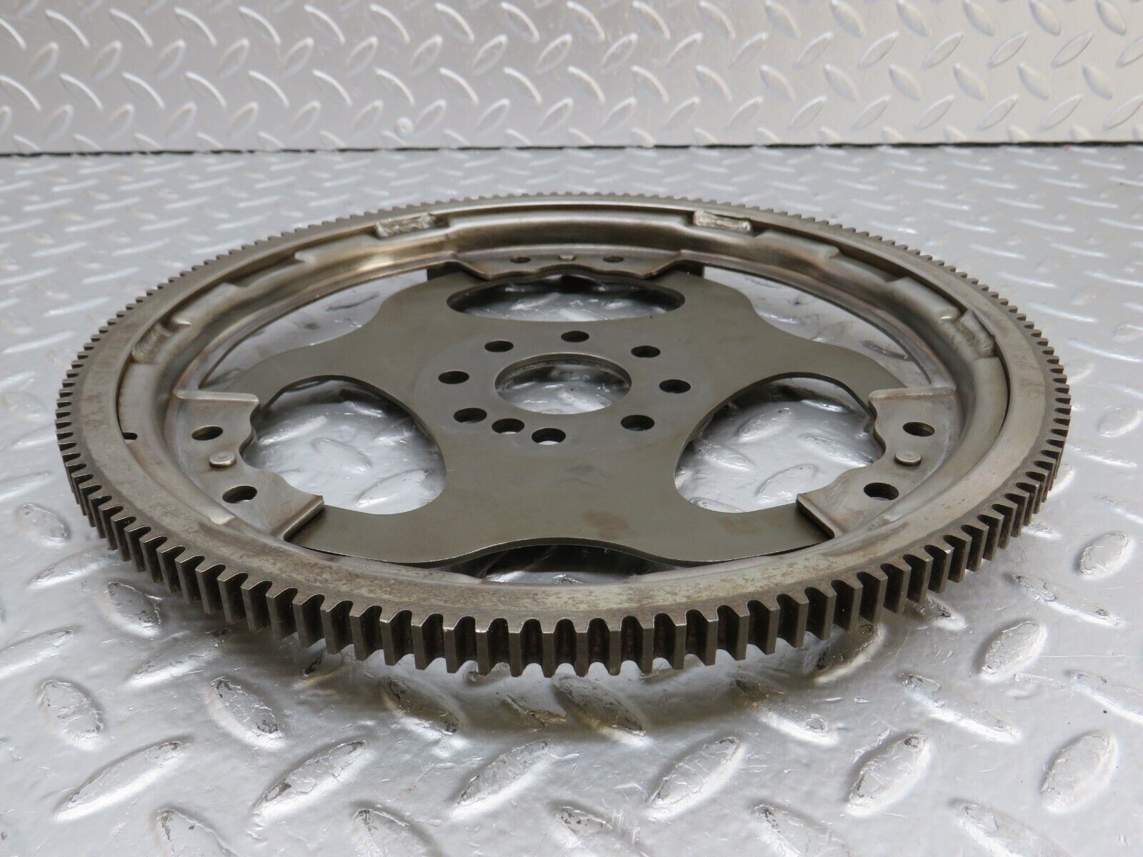 34210 Mercedes-Benz W124 260E Flywheel Starter Ring 1030300012