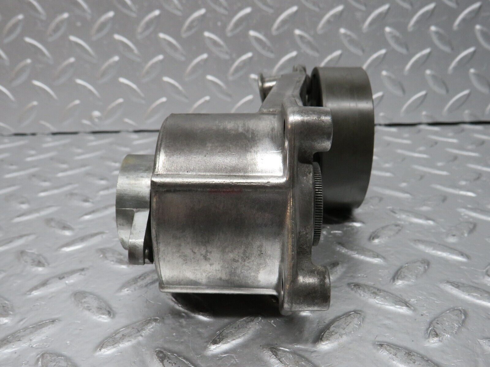 31808 Mercedes-Benz W201 190LE 1.8L Belt Tensioner Pulley 1022023640