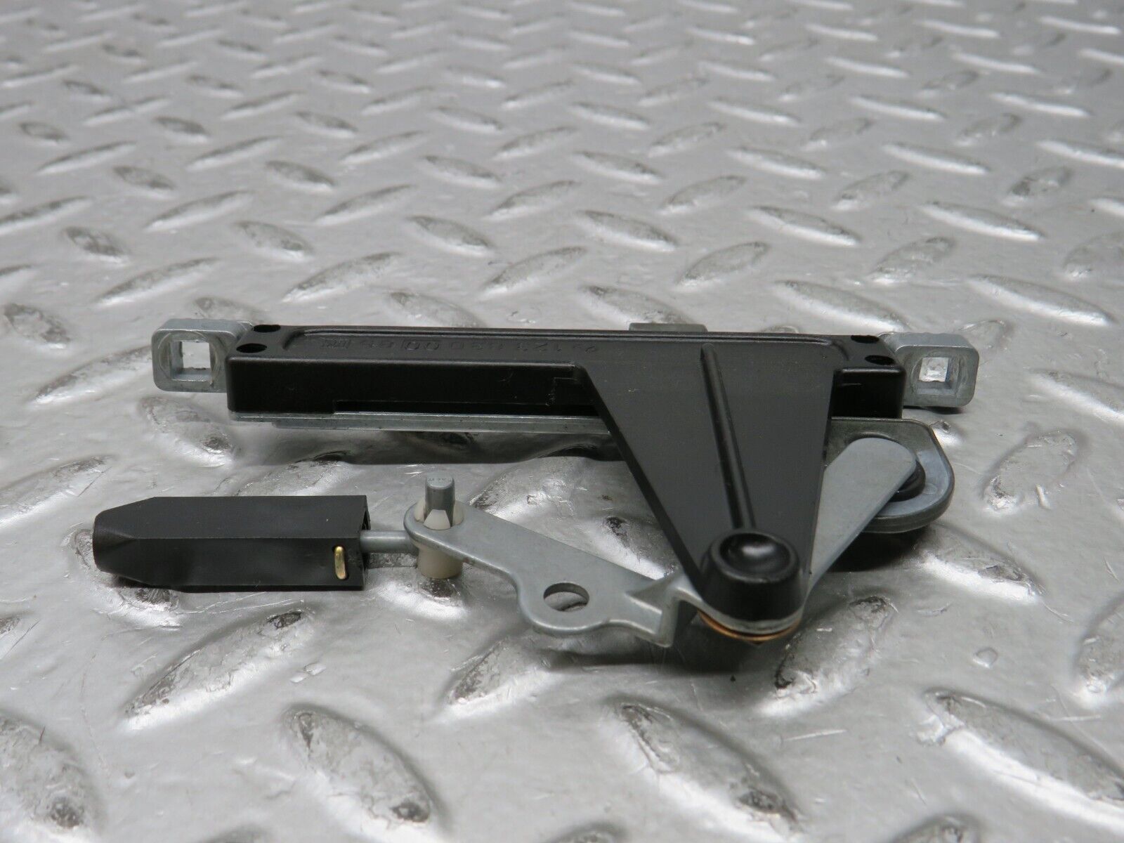 28657 Mercedes-Benz W123 230E Heater Control Switch 1238300085