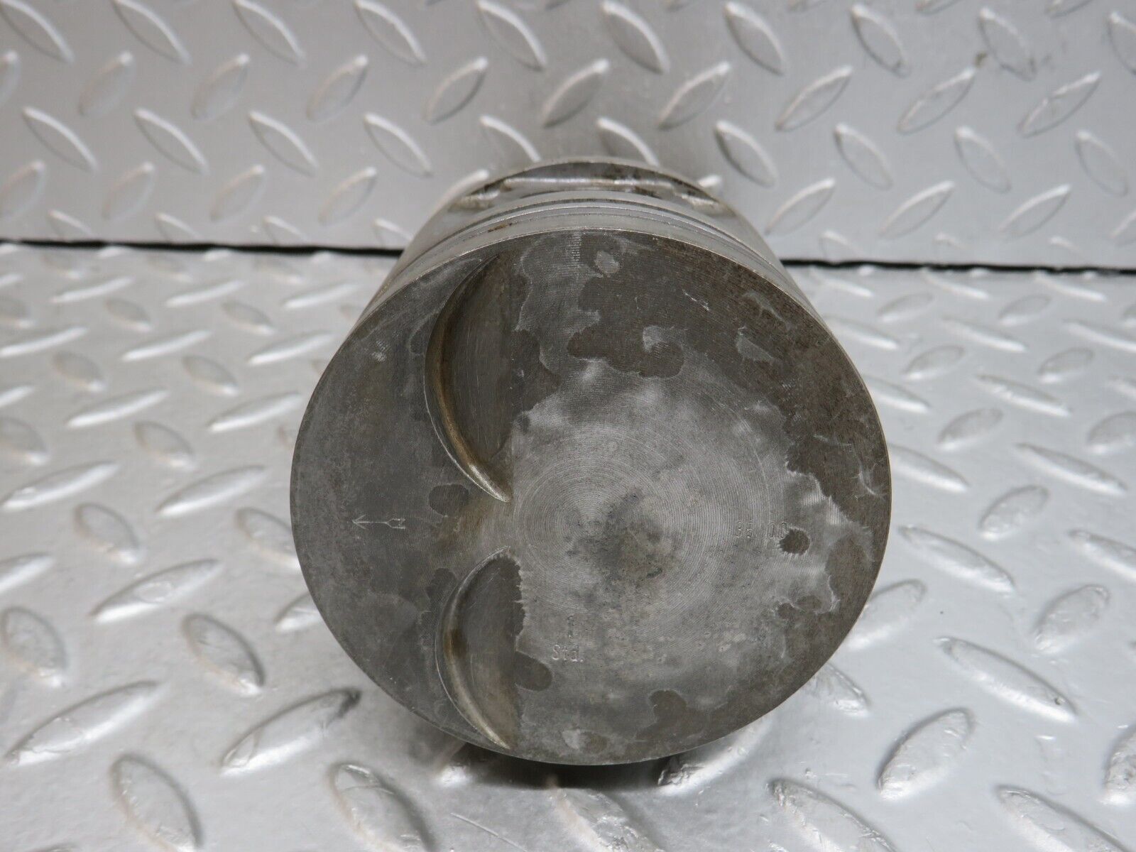 37627 Mercedes-Benz W109 300SEL Piston With Connecting Rod 91.5 mm