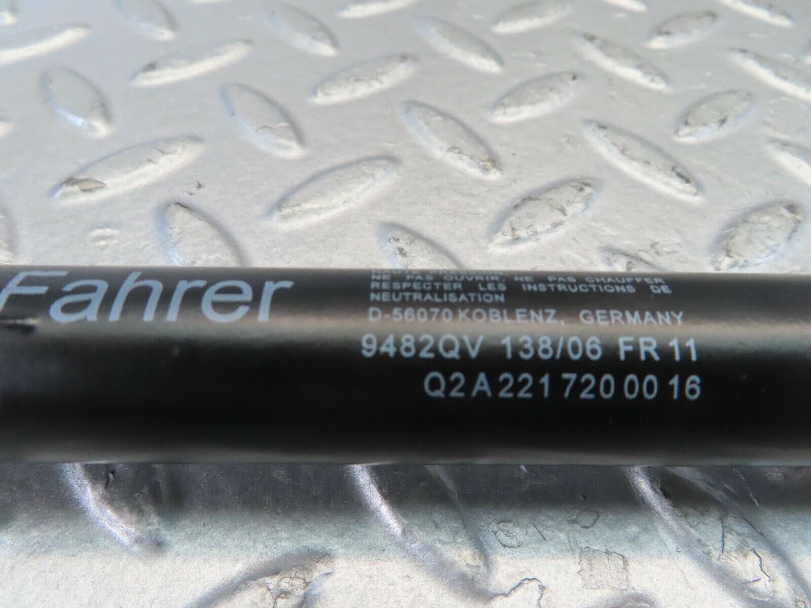 11202 Mercedes-Benz W221 S320 Front Door Check Strap Stopper 2217200016