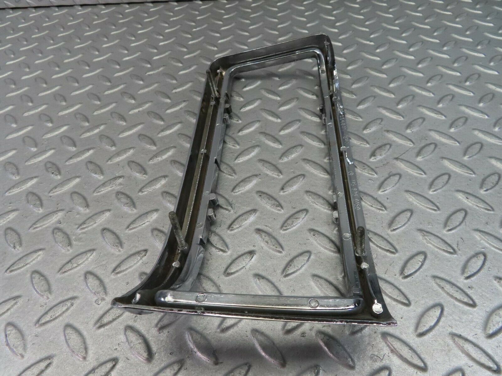 8511 Mercedes-Benz W115 Tail Light Chrome Frame Left 1158260159