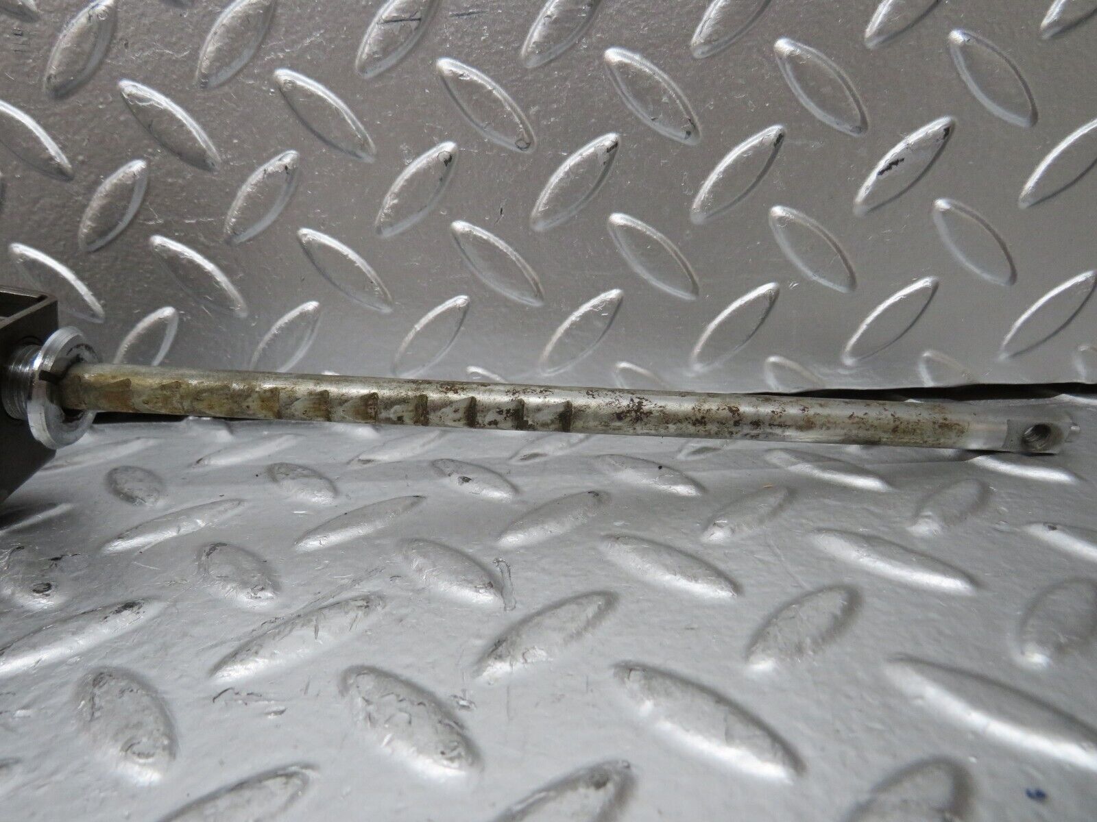 26286 Mercedes-Benz W116 450SE Handbrake Adjusting Handbrake Regulator