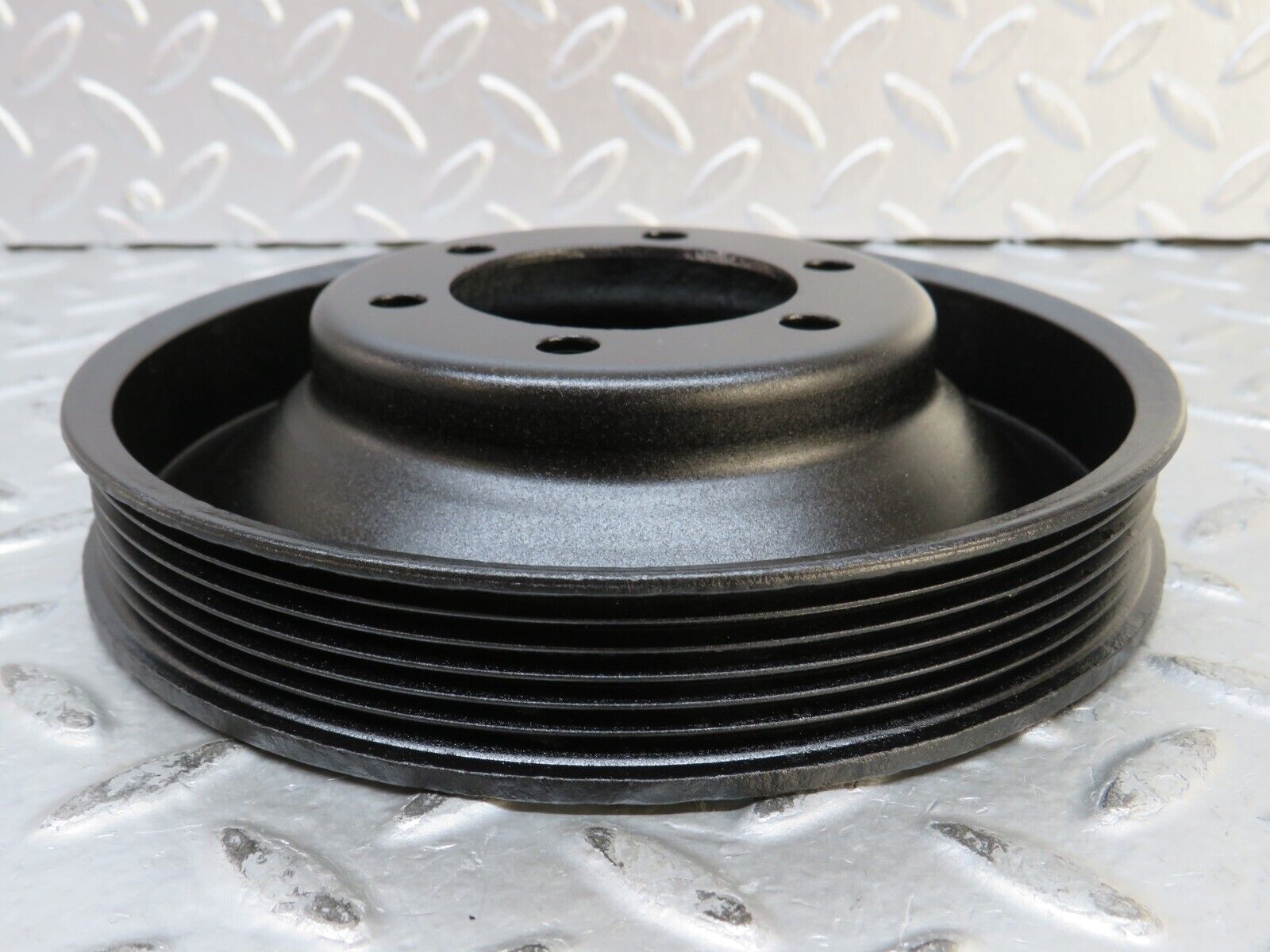 27687 Mercedes-Benz S124 300TE Wagon Crankshaft Pulley