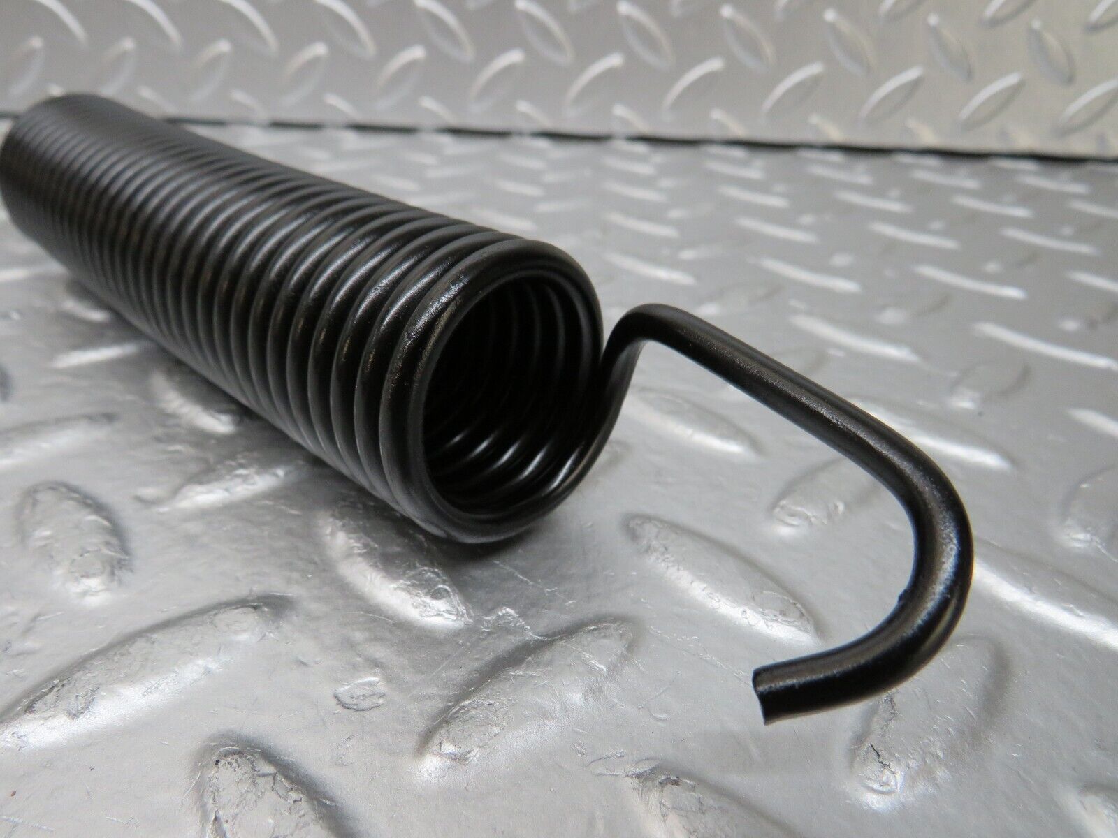 25512 Mercedes-Benz W123 200 Trunk Lid Hinge Spring