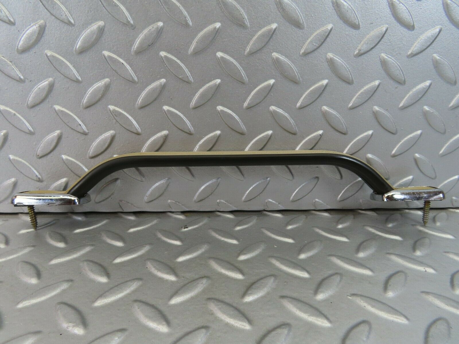 7401 Mercedes-Benz W116 450SE Interior Roof Grab Handle Front