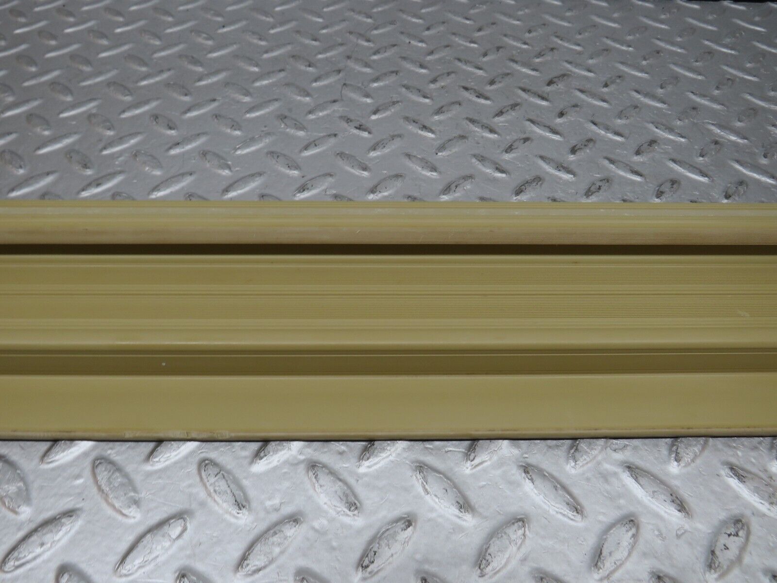 36926 Mercedes-Benz C126 420SEC Coupe Door Sill Left Side